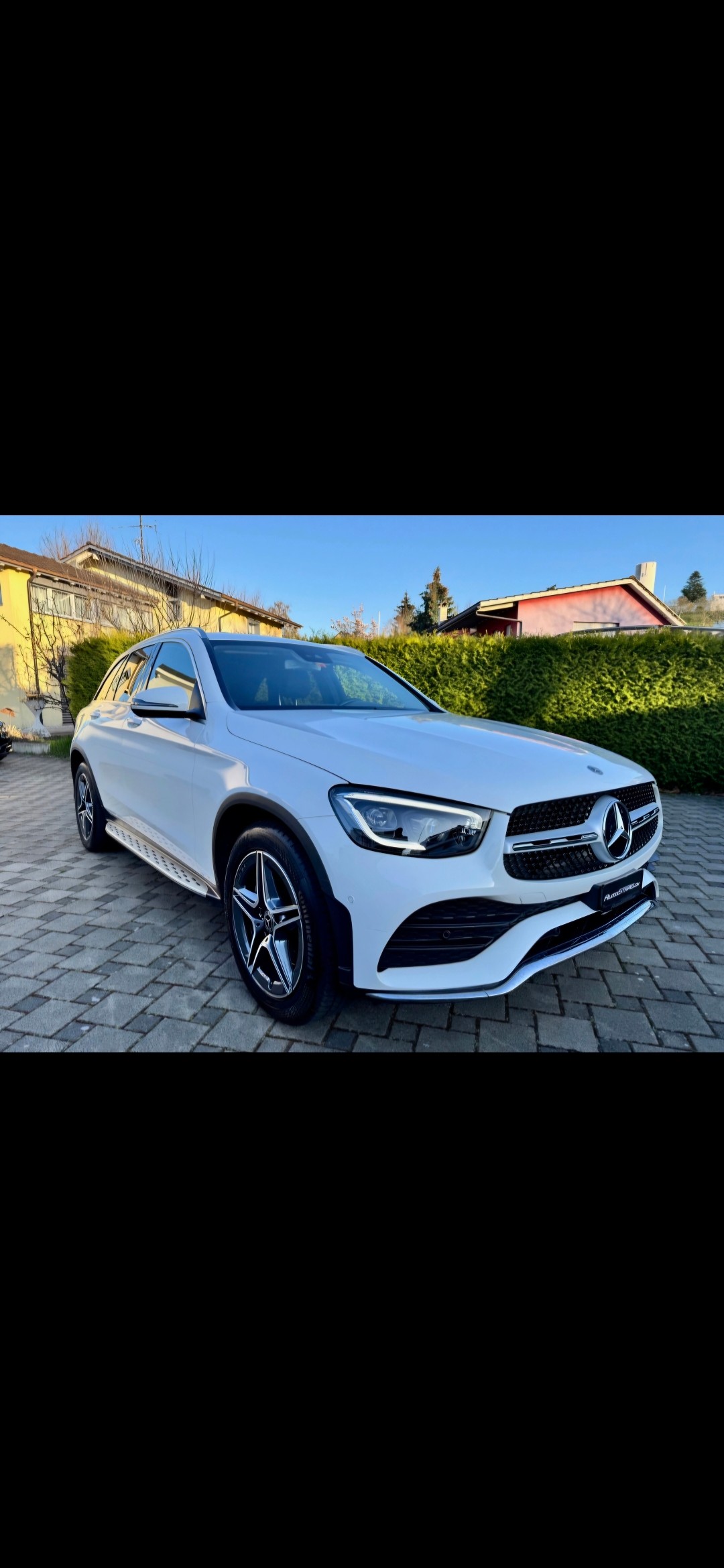 MERCEDES-BENZ GLC 200 AMG Line 4m-image-1