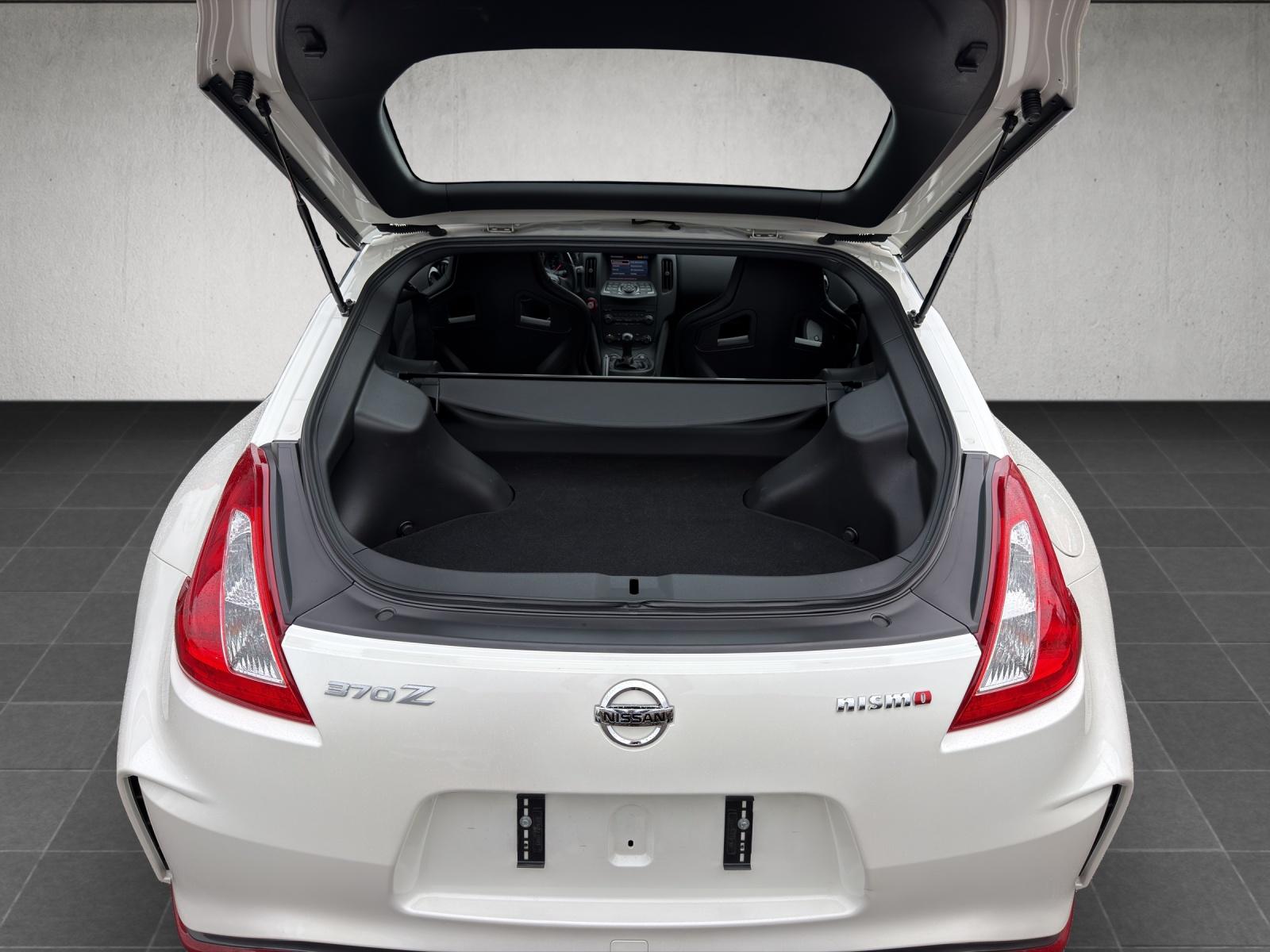 NISSAN 370 Z Coupé 3.7 V6 24V Nismo-image-14