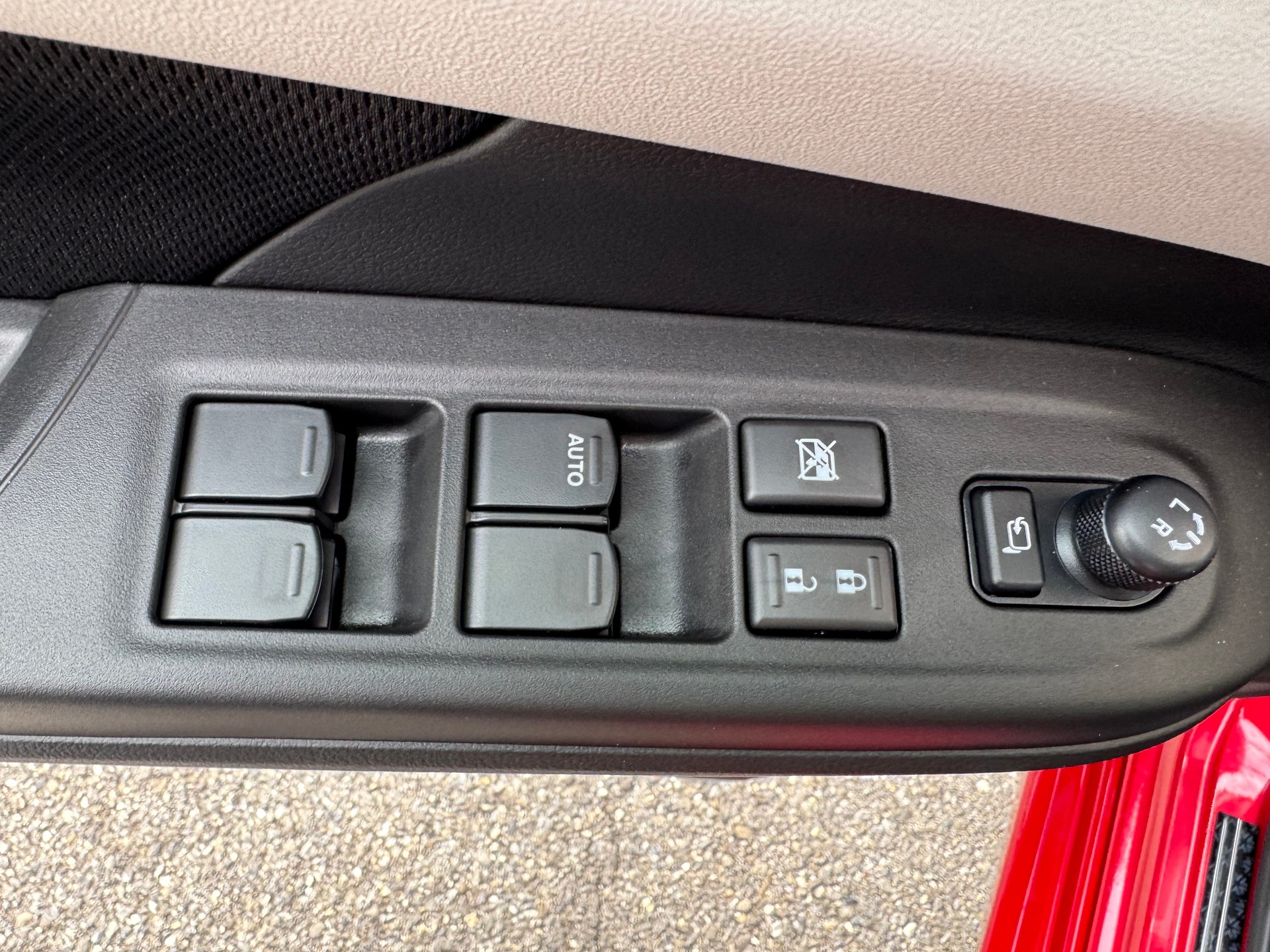 SUZUKI Swift 1.2 Piz Sulai Hybrid Top 4x4-image-8