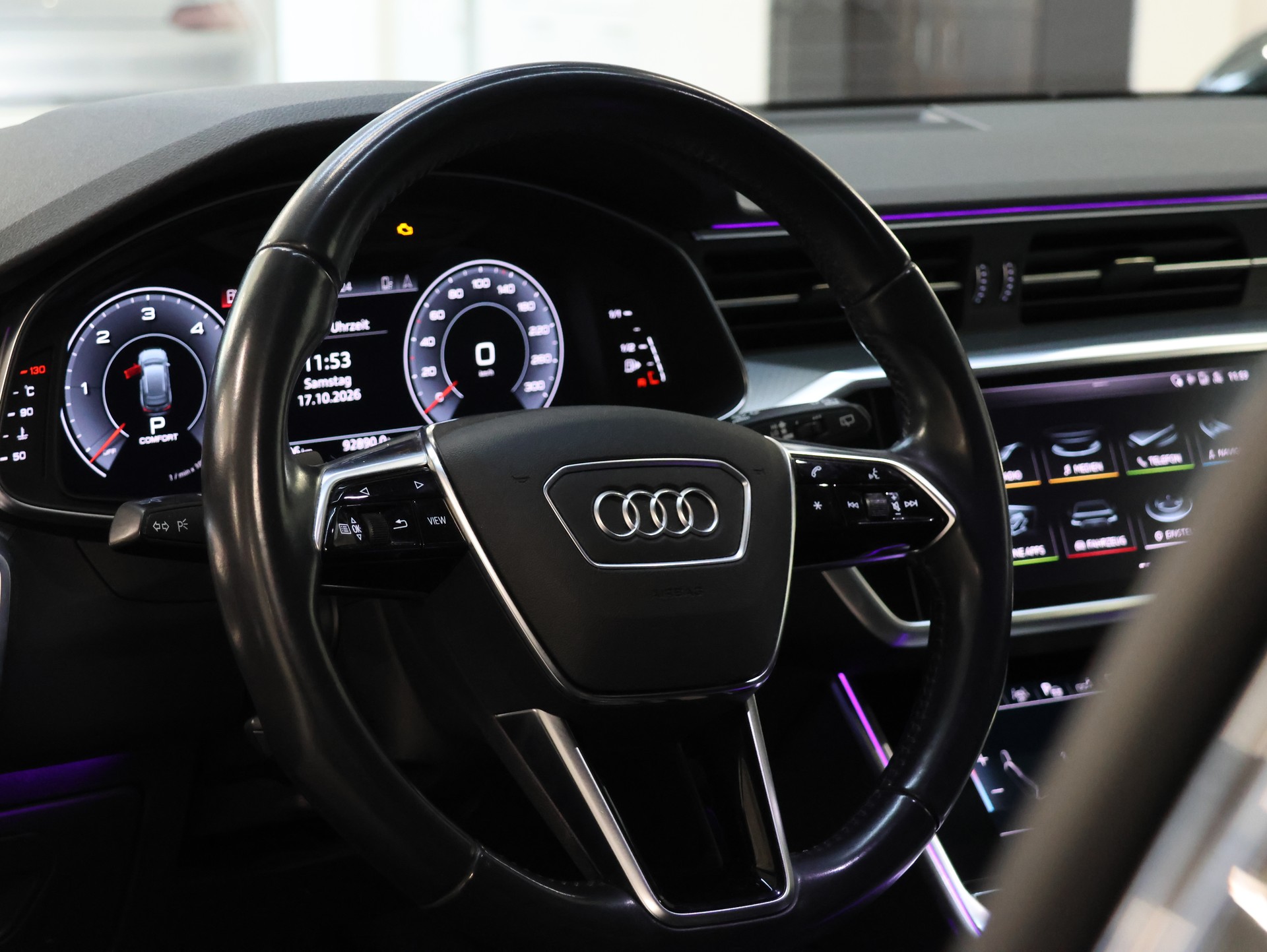 AUDI A6 Avant 40 TDI Sport S-tronic-image-13