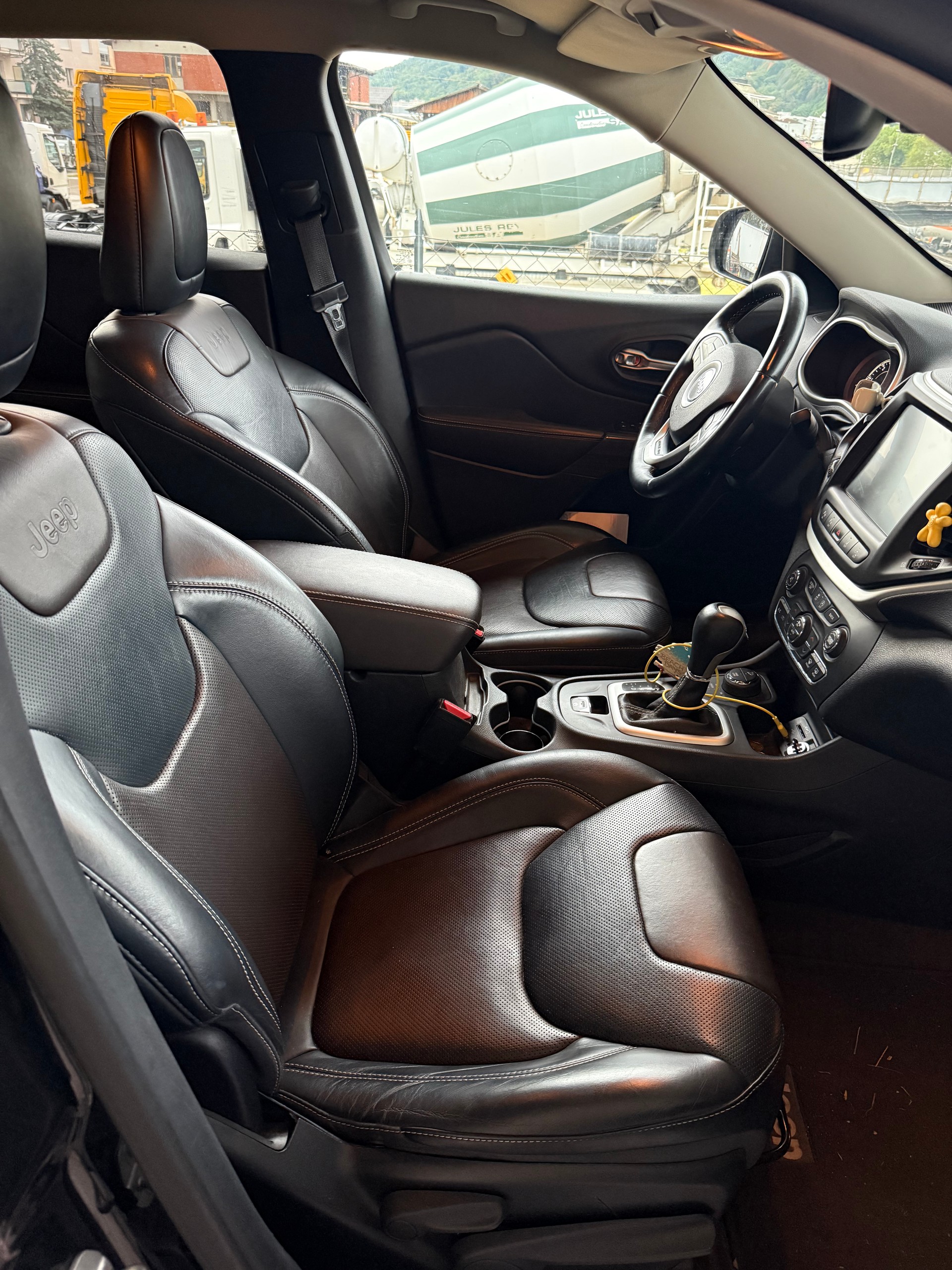 JEEP 2.0 CRD 170 Limited 2 AWD-image-4
