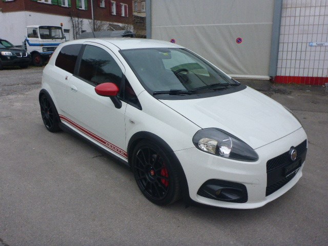 FIAT Punto 1.4 16V Turbo Abarth-image-4