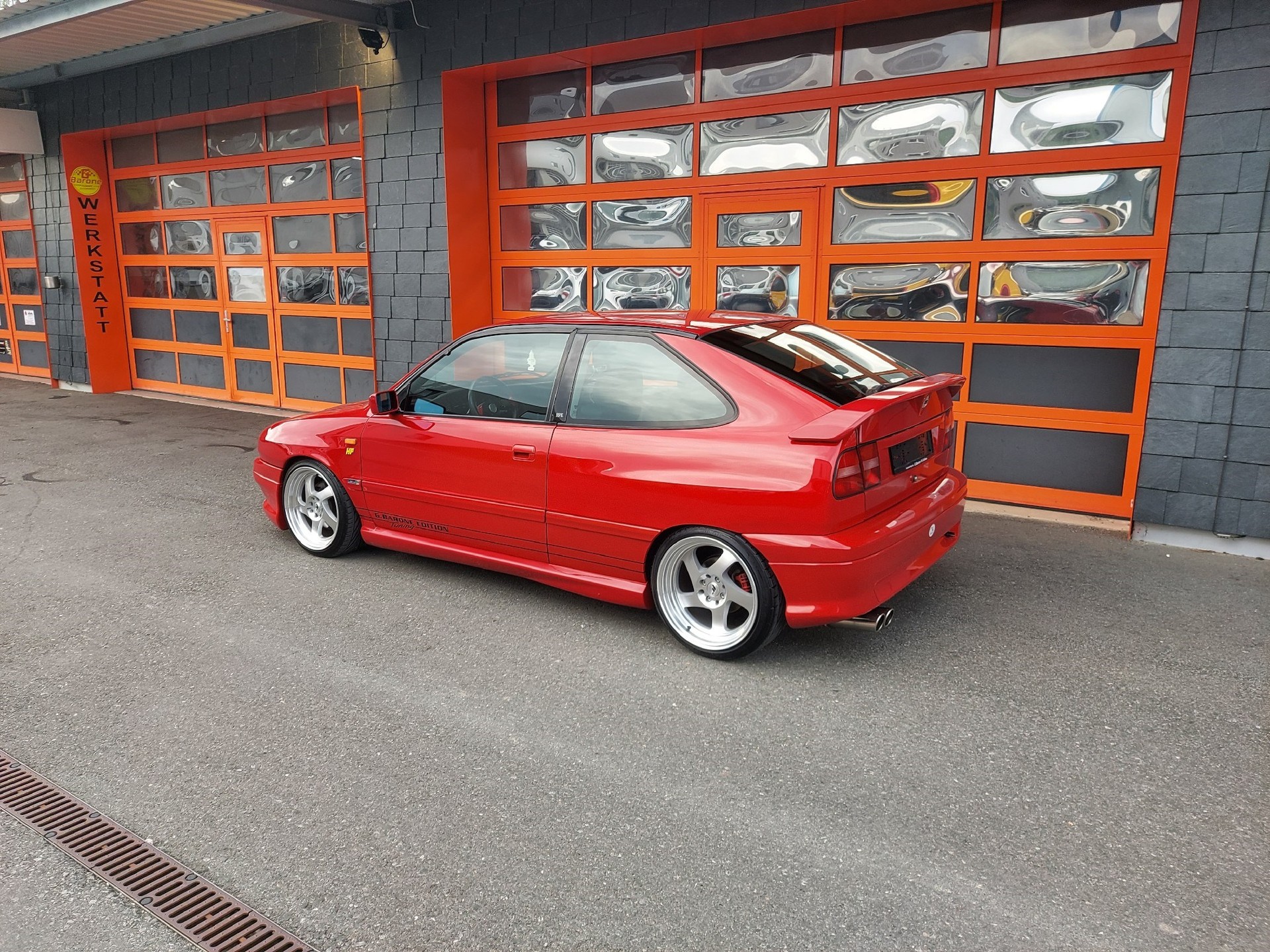 LANCIA Delta HPE 2.0 16V HF-image-9