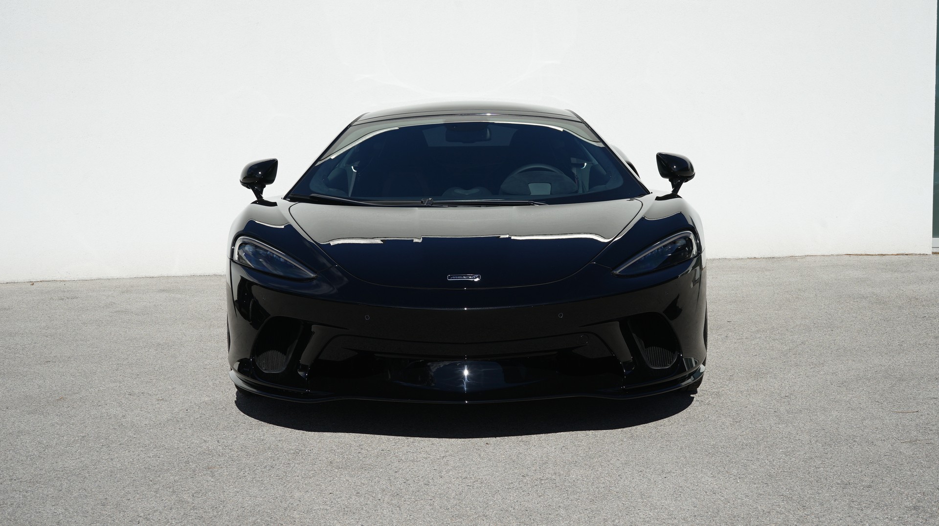 McLAREN Pioneer-image-1