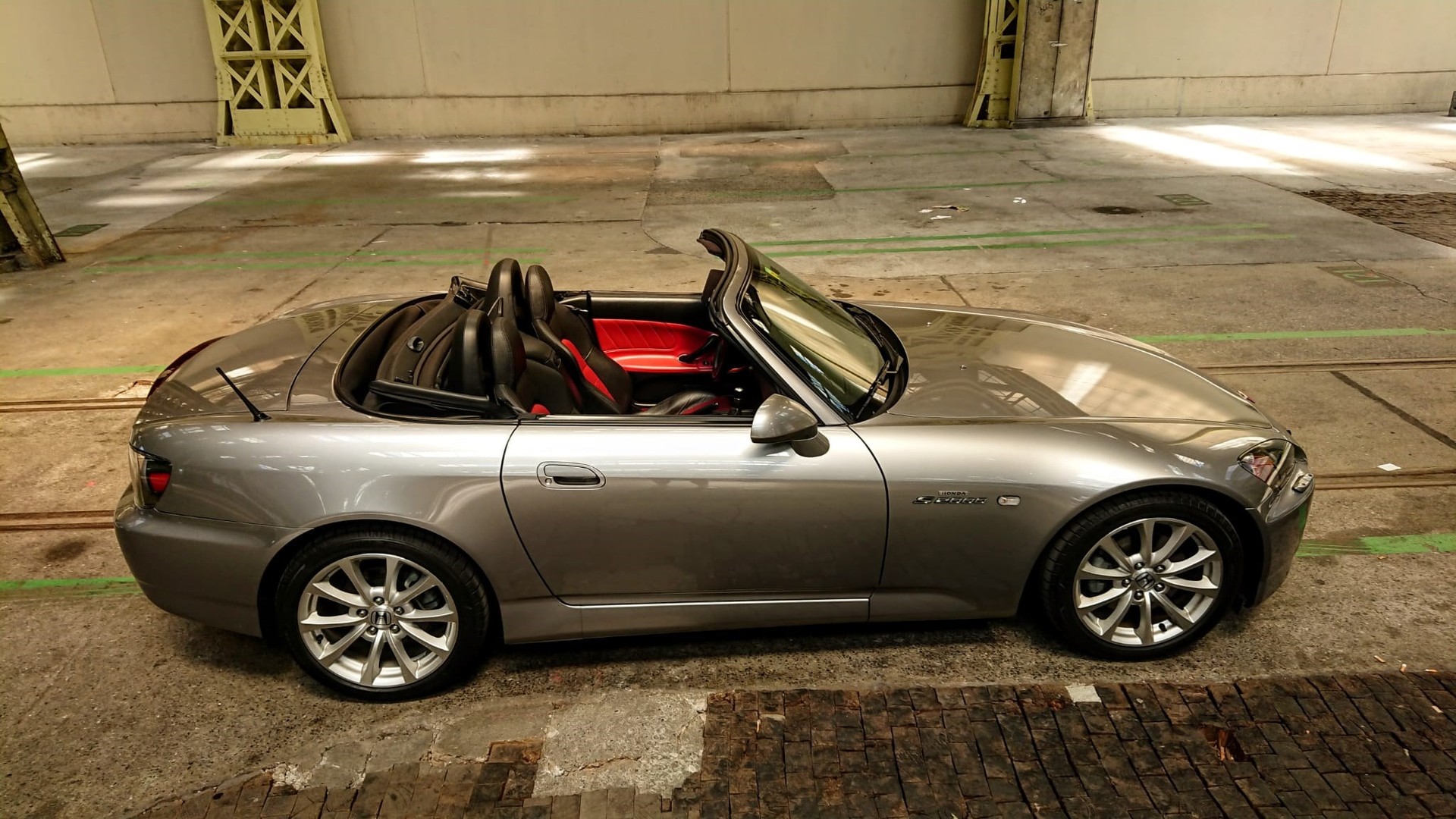 HONDA S2000-image-0
