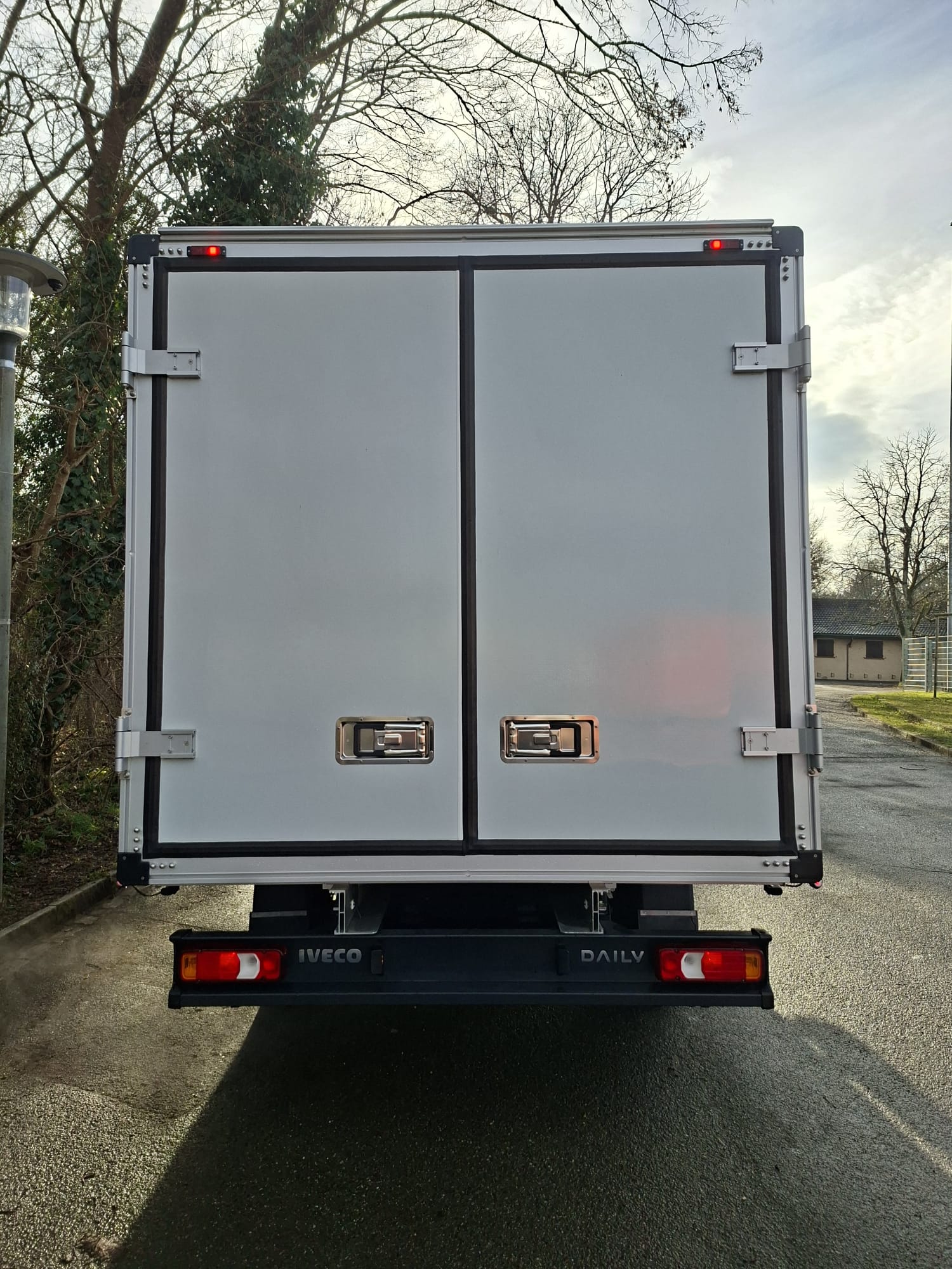IVECO Daily 35S16HA8-image-5