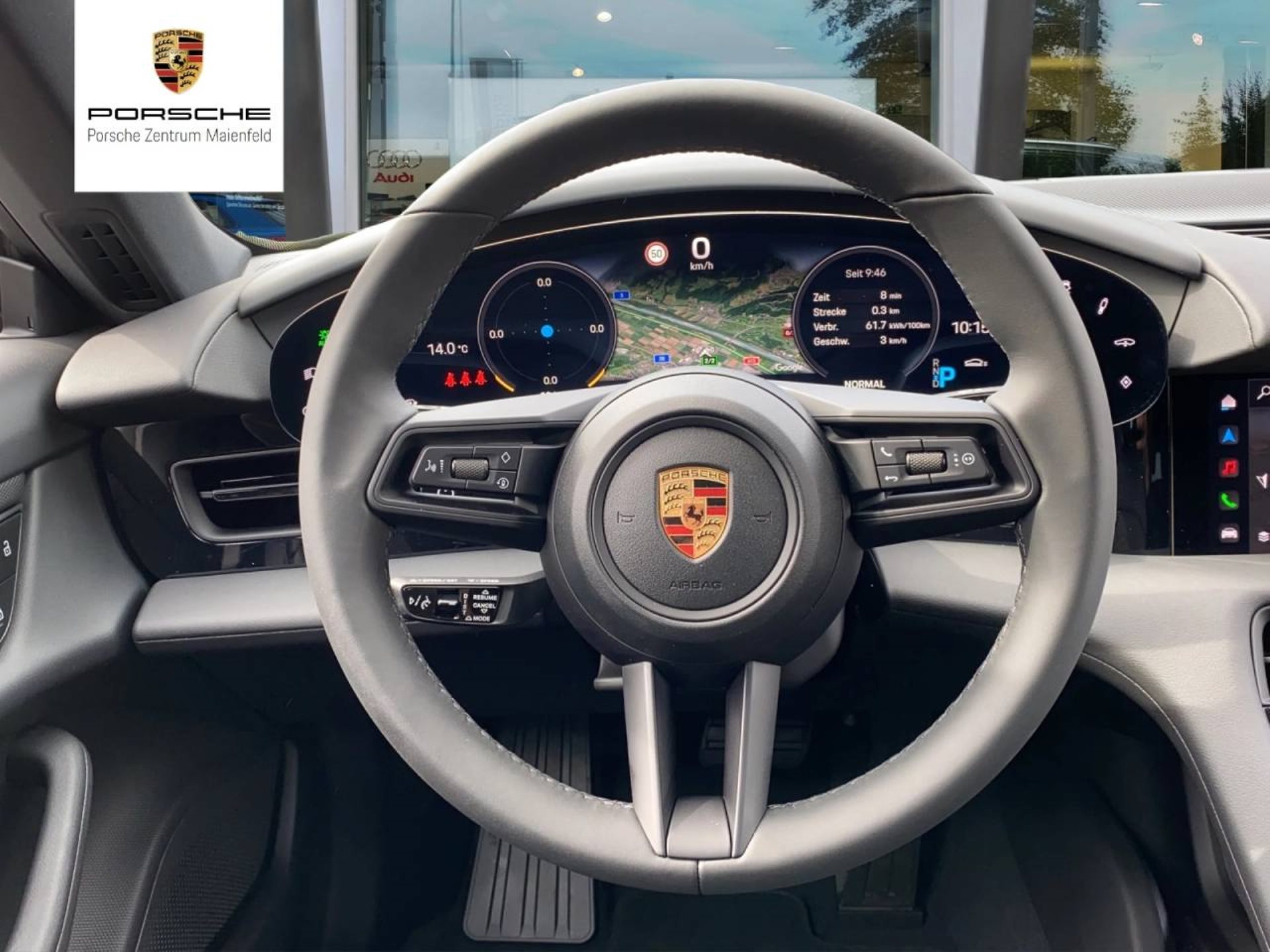 PORSCHE Taycan 4 Cross Turismo-image-11
