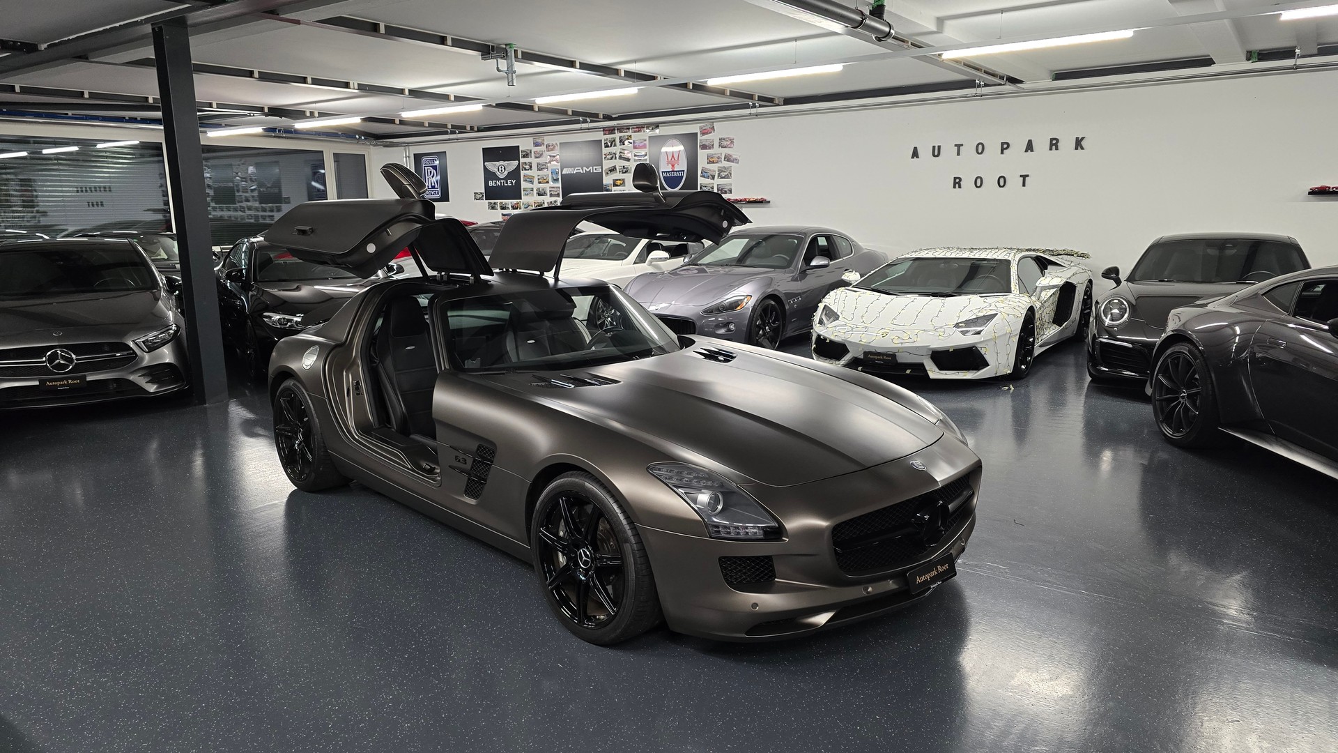 MERCEDES-BENZ SLS 63 AMG Speedshift-image-0