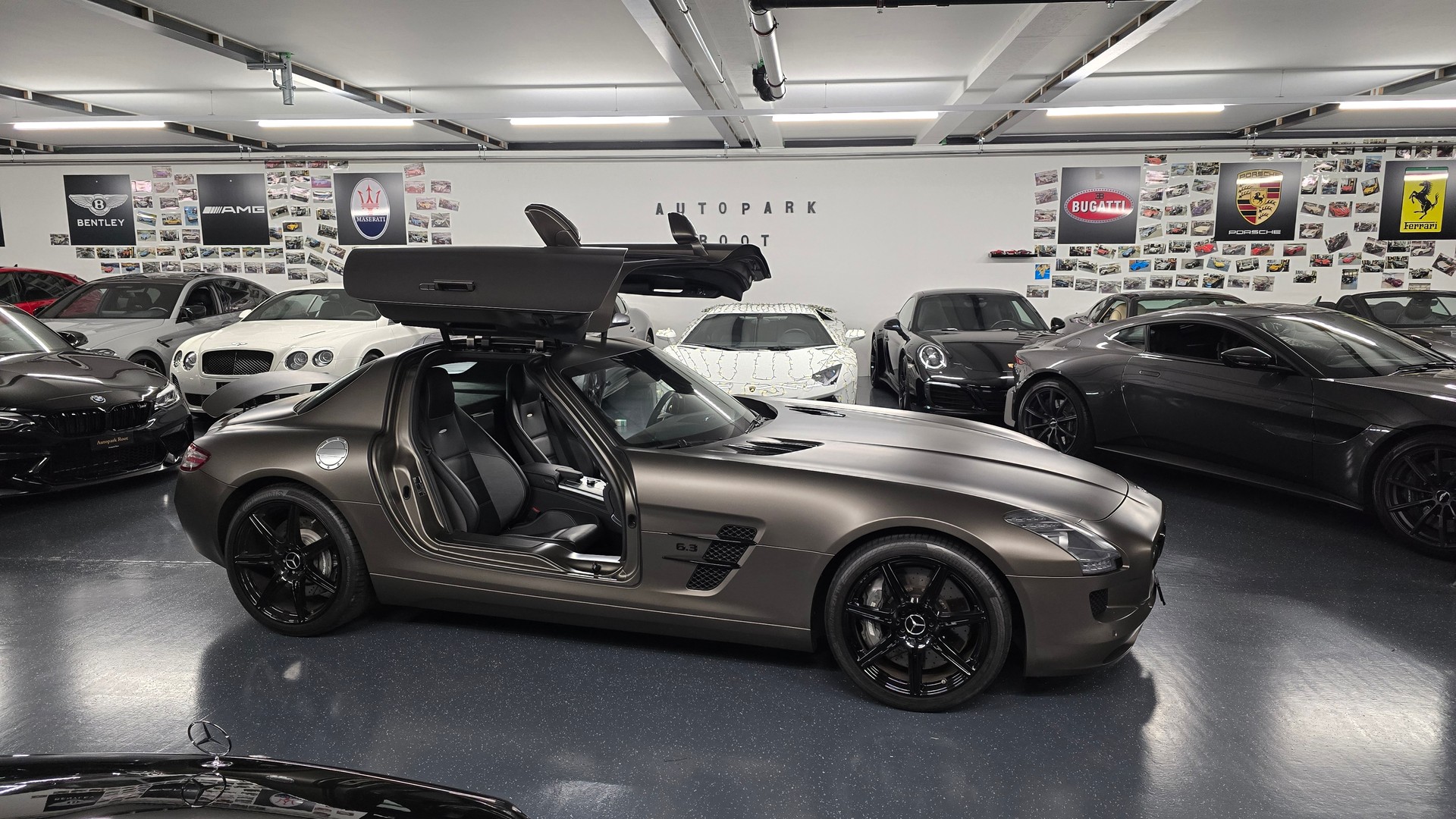 MERCEDES-BENZ SLS 63 AMG Speedshift-image-1