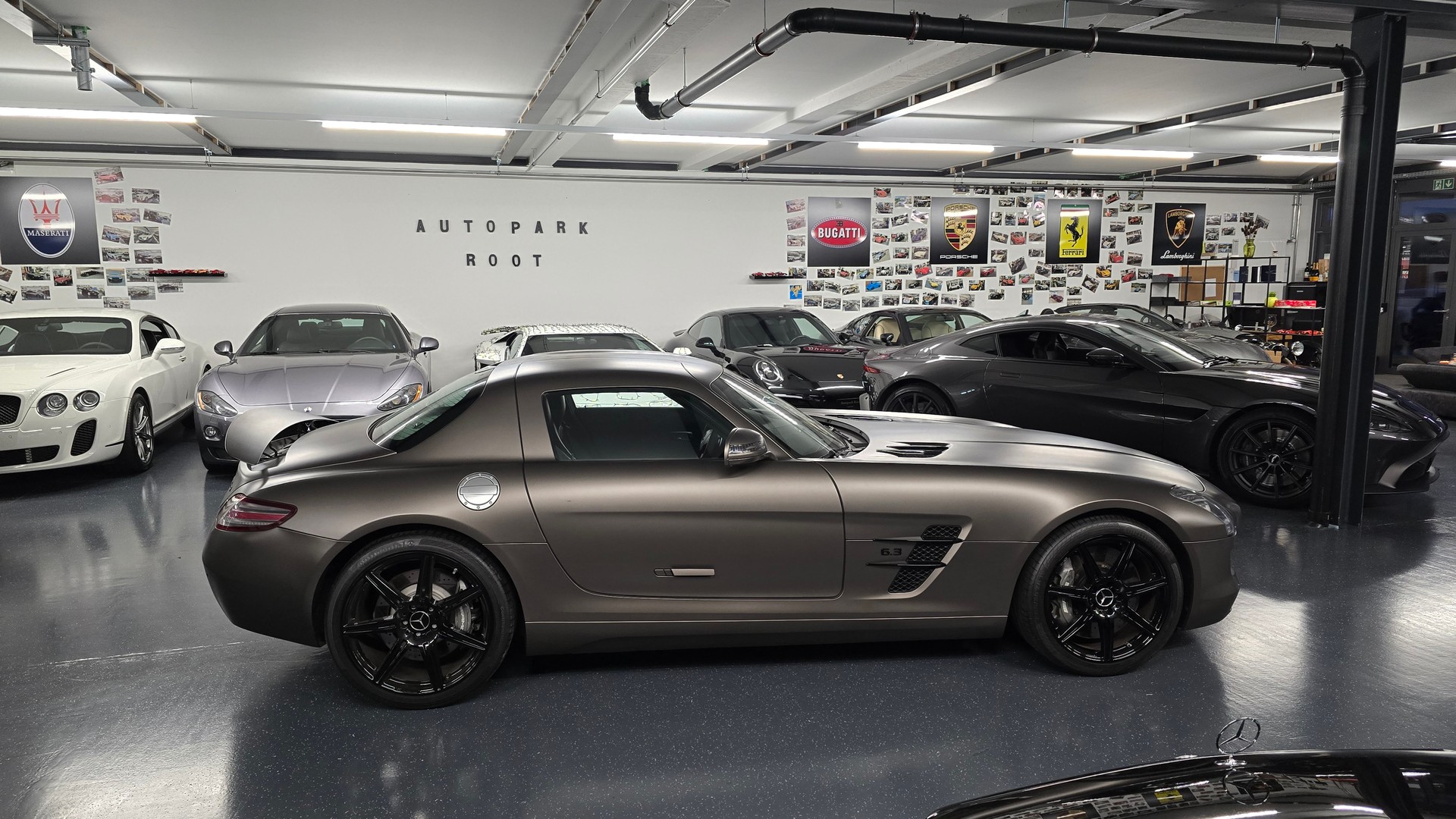 MERCEDES-BENZ SLS 63 AMG Speedshift-image-4
