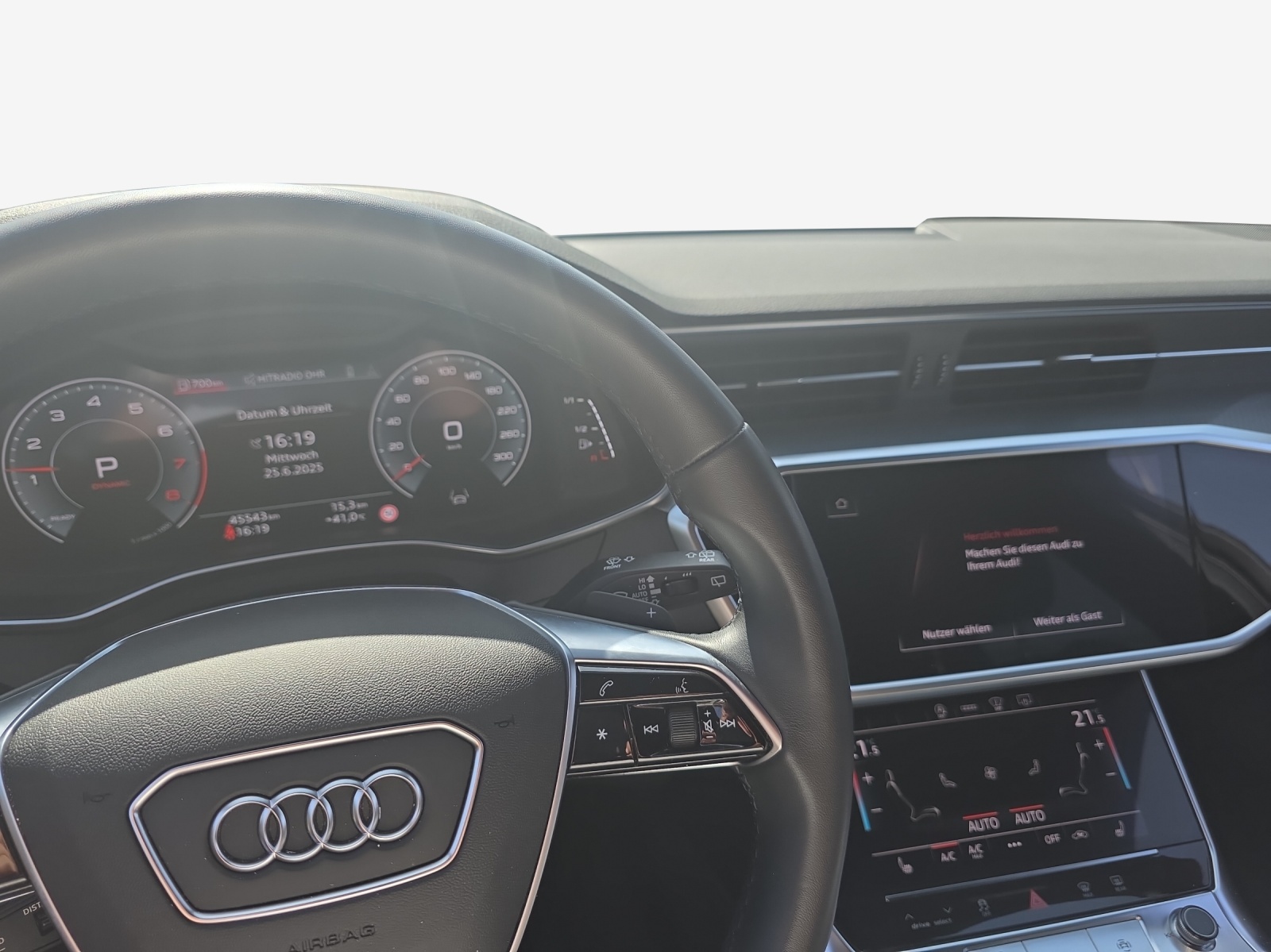 AUDI A6 Avant 45 TFSI Sport S-tronic quattro-image-8