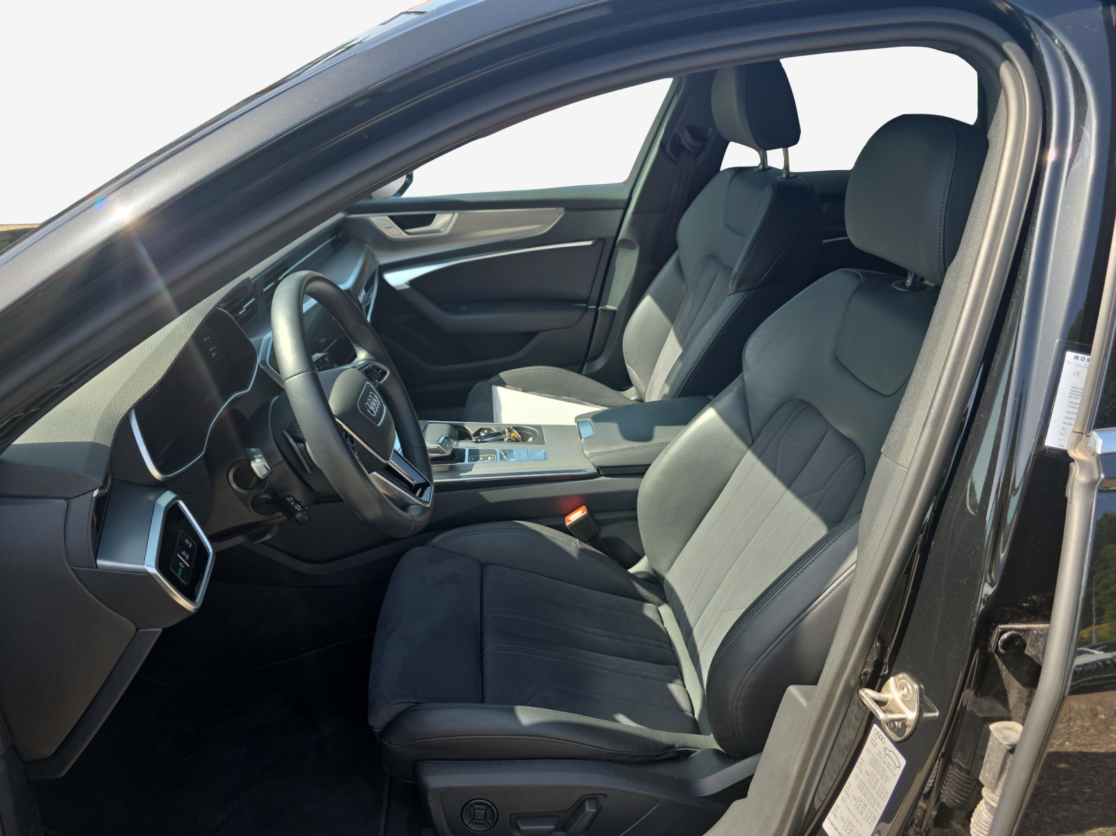 AUDI A6 Avant 45 TFSI Sport S-tronic quattro-image-7
