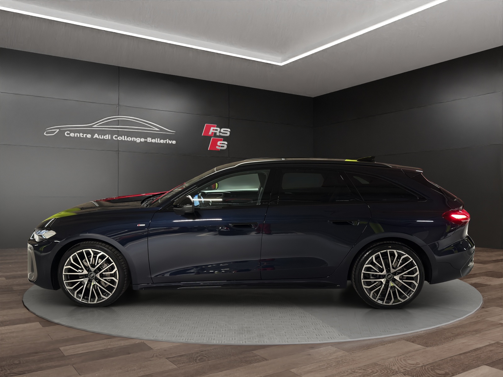 AUDI A5 Avant TFSI quattro 150 kW S tronic-image-2