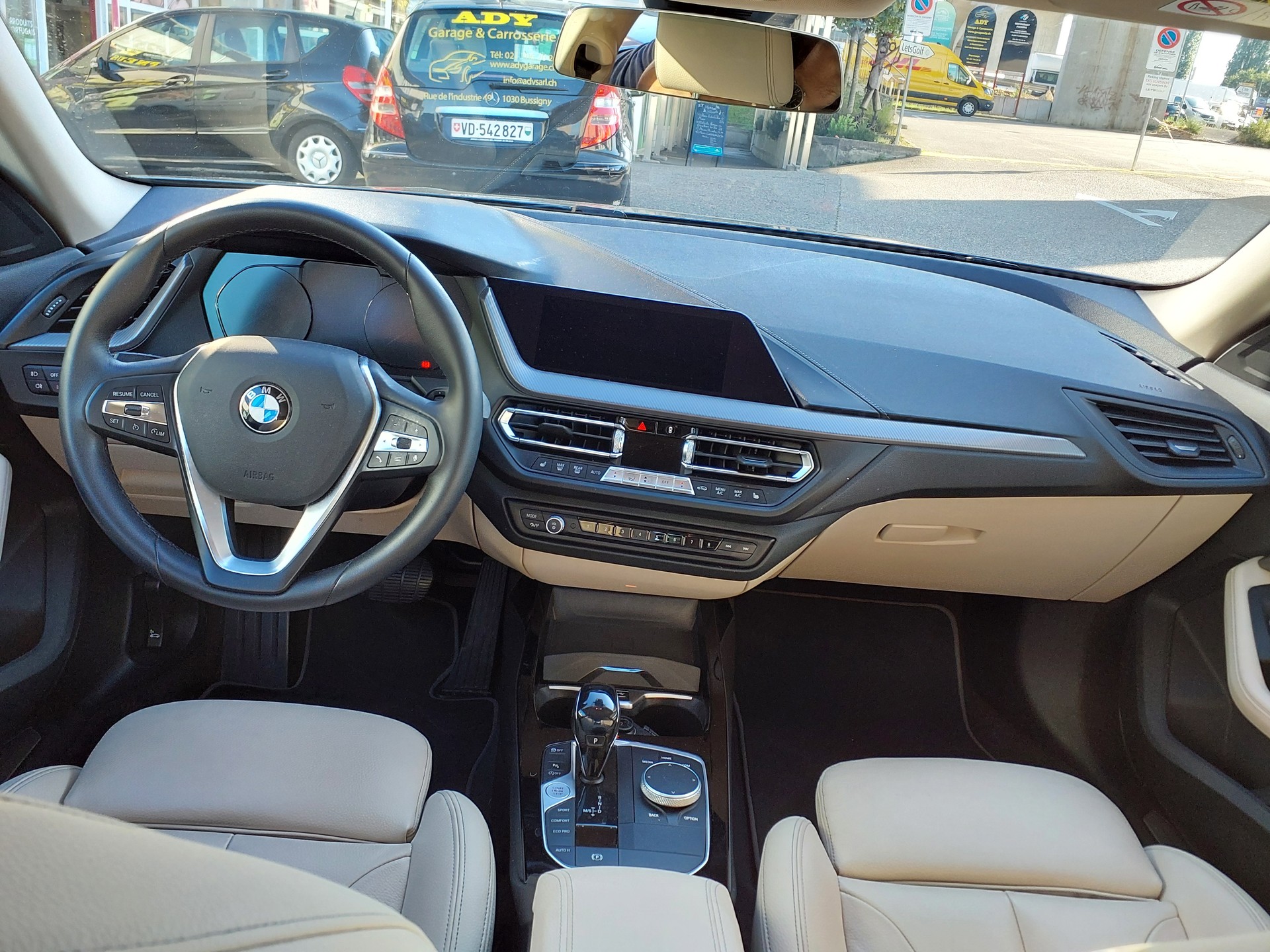 BMW 220d Gran Coupé Steptronic M Sport-image-8