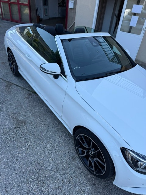 MERCEDES-BENZ C 200 Cabriolet 4Matic 9G-Tronic-image-7