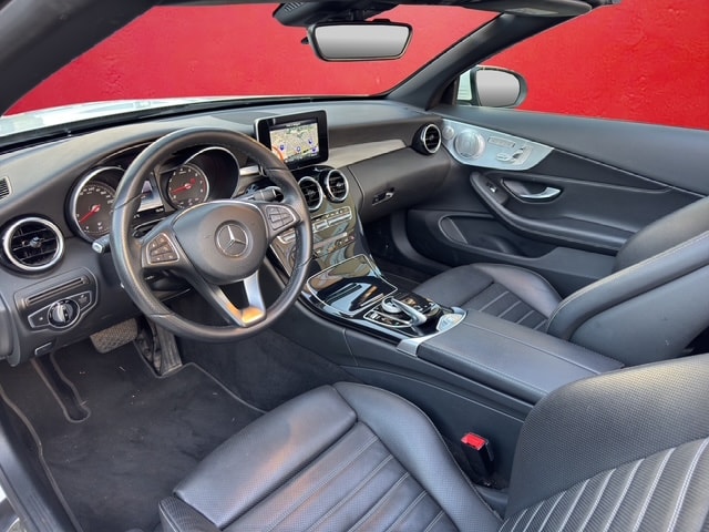 MERCEDES-BENZ C 200 Cabriolet 4Matic 9G-Tronic-image-8