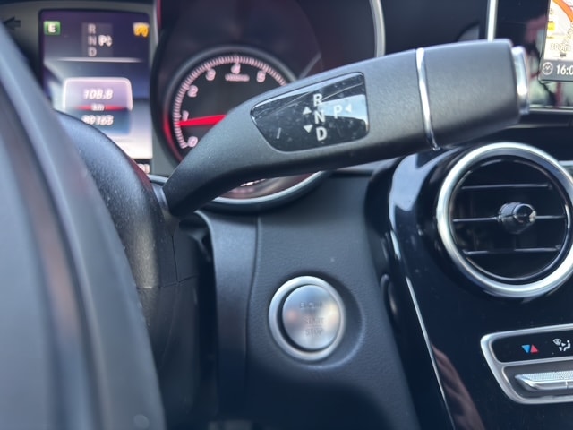 MERCEDES-BENZ C 200 Cabriolet 4Matic 9G-Tronic-image-18