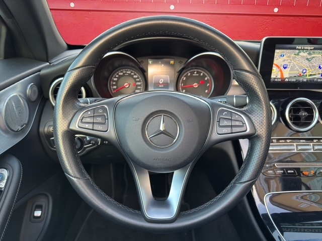 MERCEDES-BENZ C 200 Cabriolet 4Matic 9G-Tronic-image-9