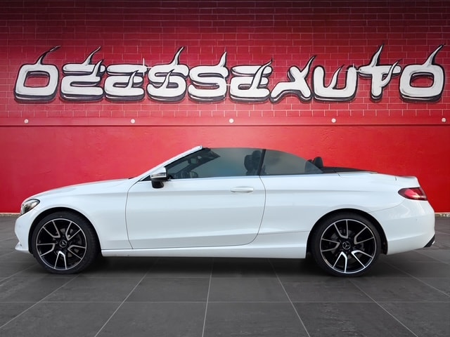 MERCEDES-BENZ C 200 Cabriolet 4Matic 9G-Tronic-image-4