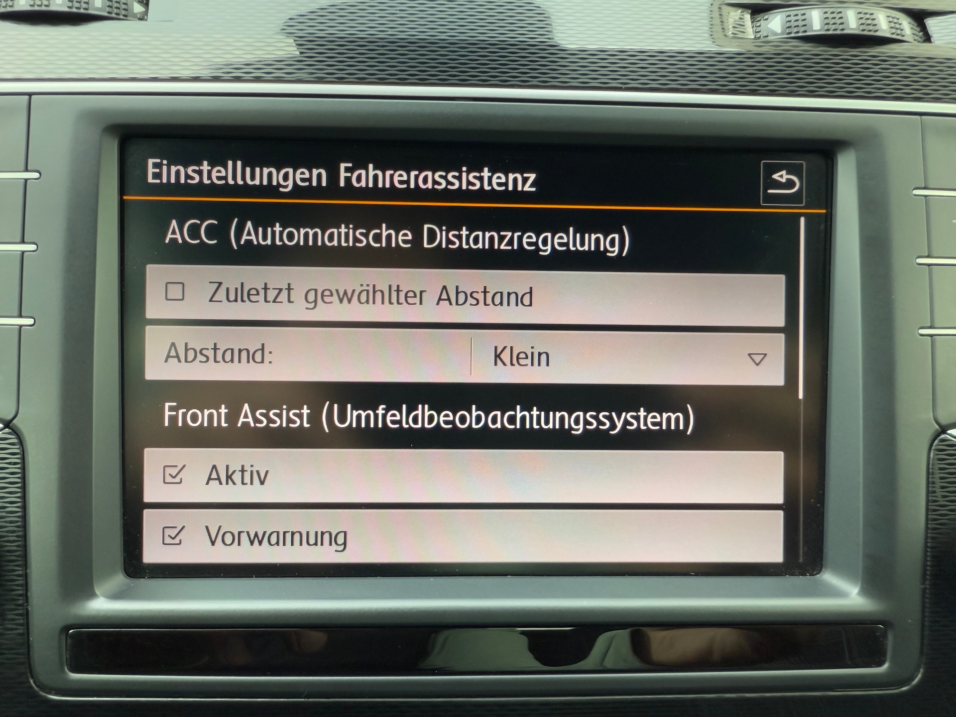 VW Golf 2.0 TDI GTD DSG-image-10