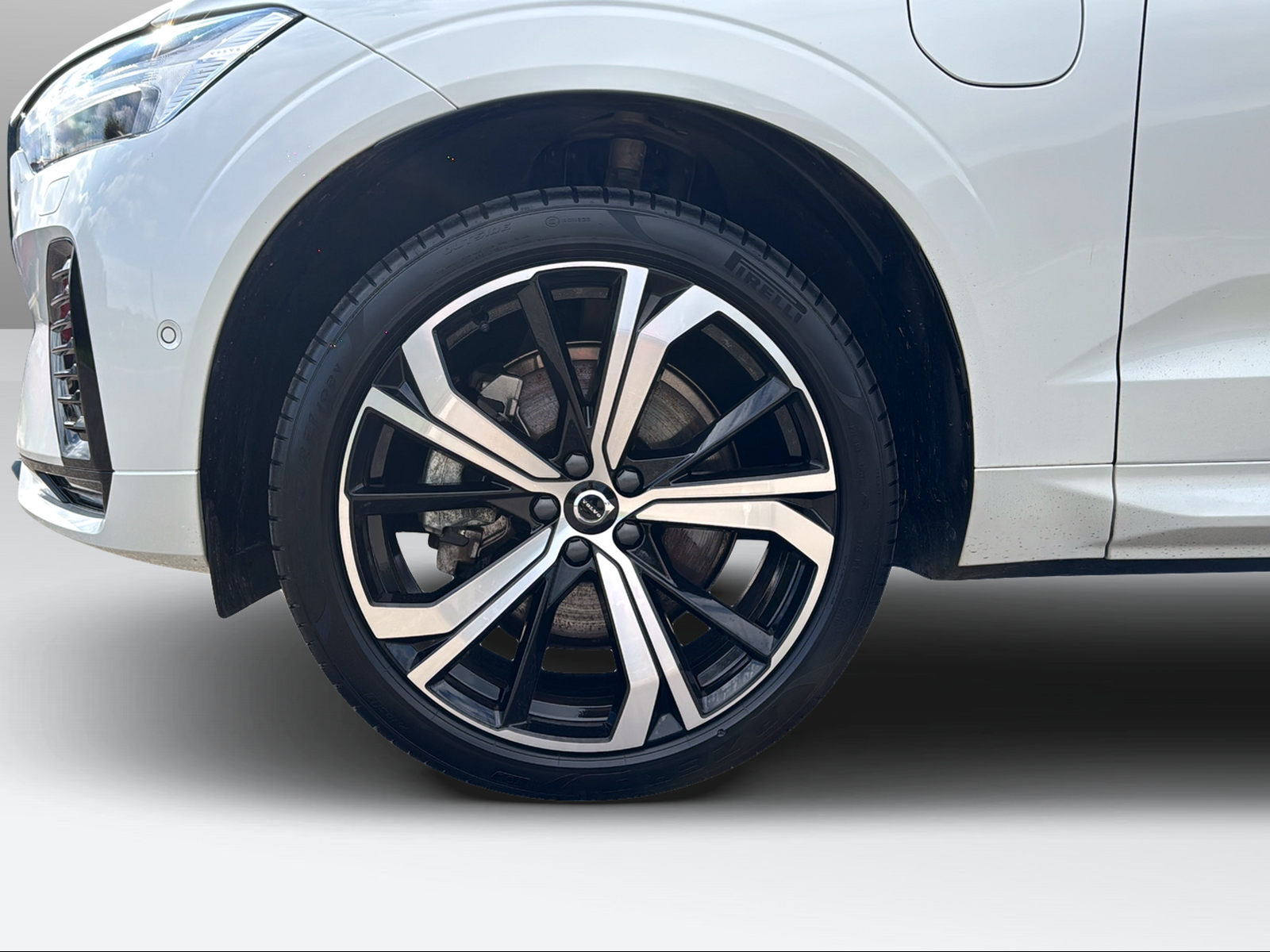 VOLVO XC60 2.0 T6 TE Xcentric eAWD-image-8