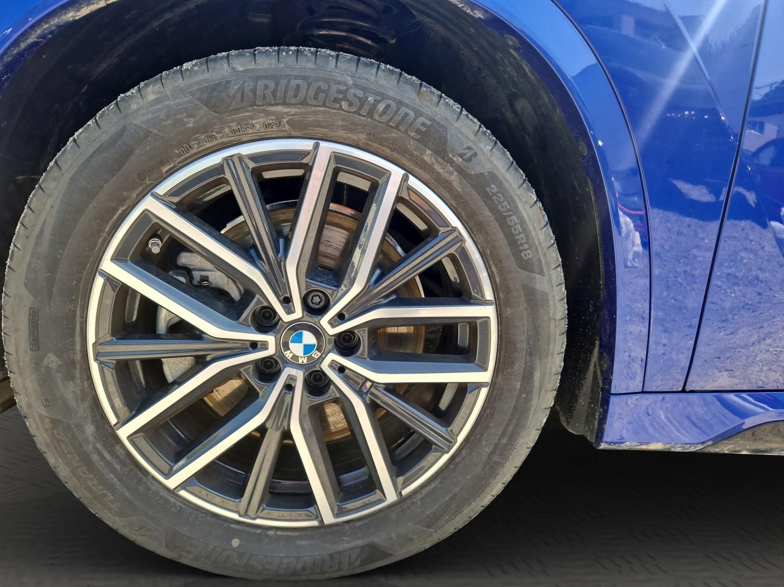 BMW X1 xDrive 23i 48v M Sport (CH)-image-9