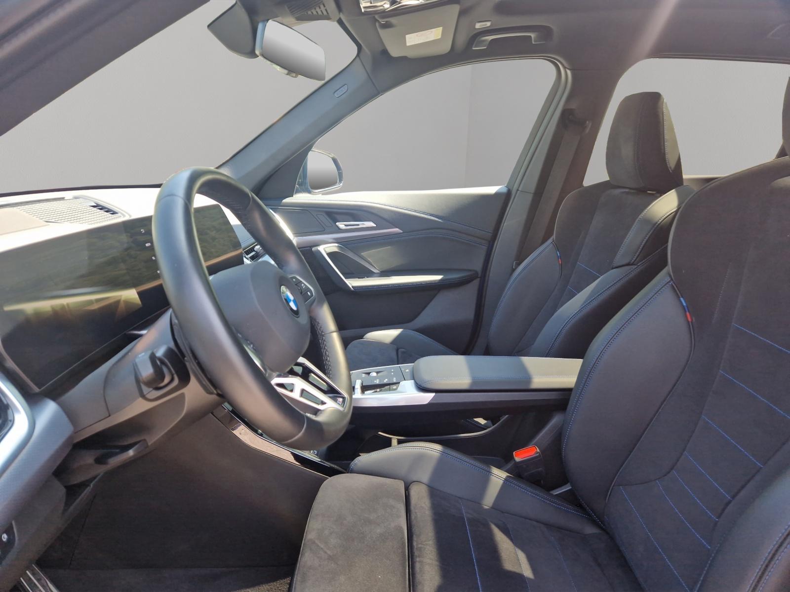 BMW X1 xDrive 23i 48v M Sport (CH)-image-10