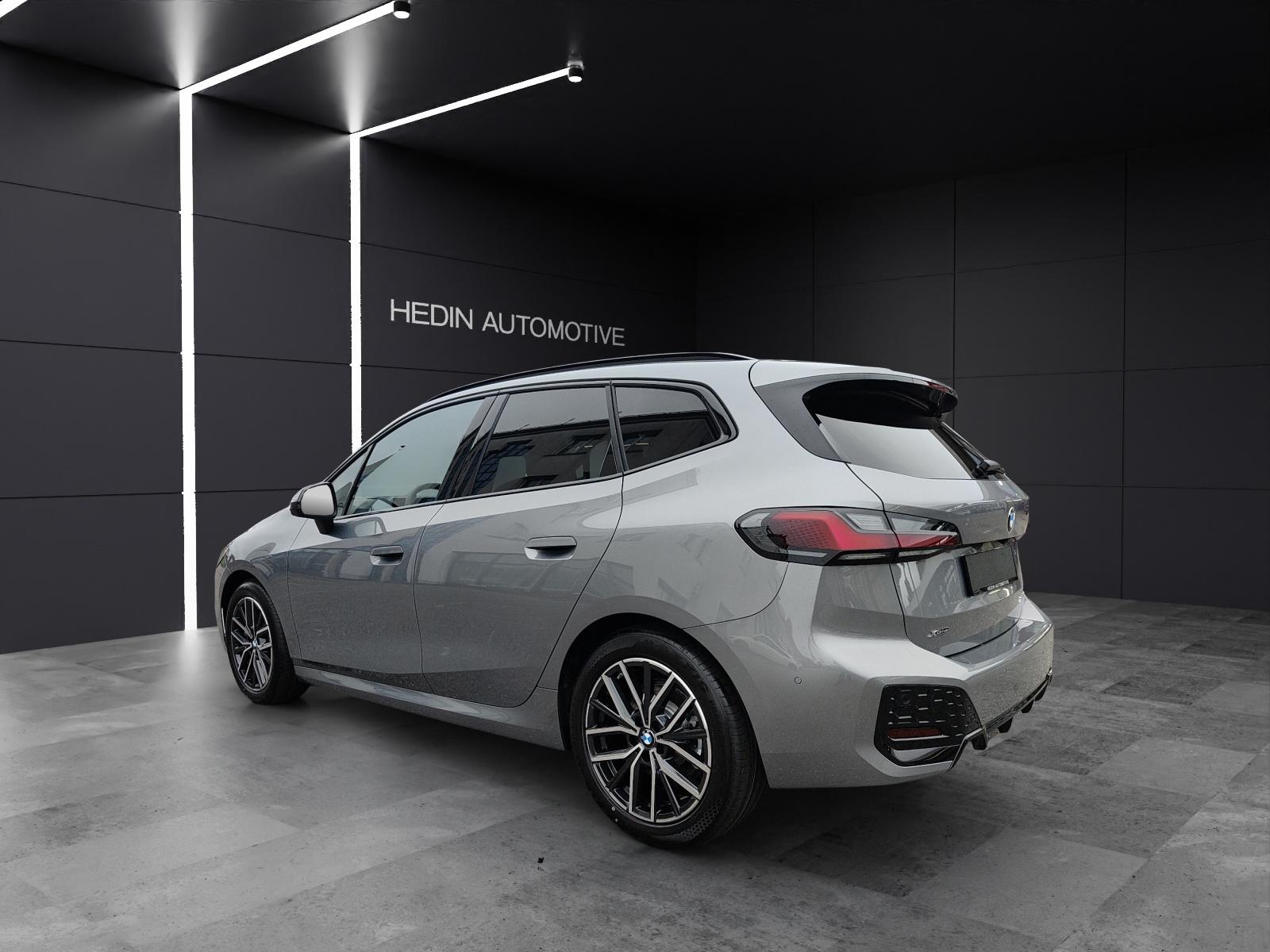 BMW 223d xDrive SDKG Active Tourer-image-3