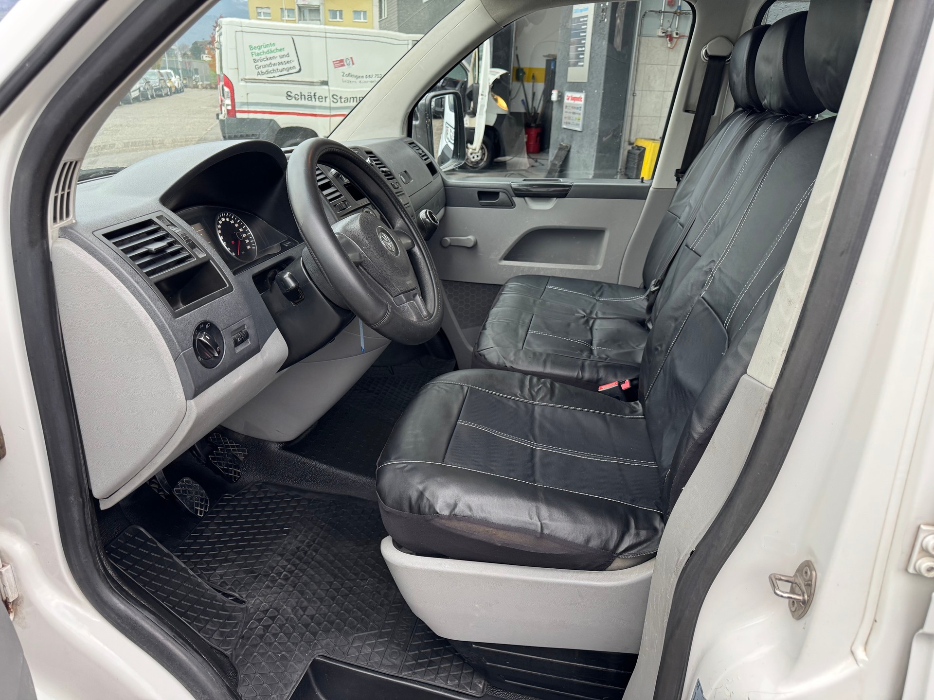 VW T5 2.0 TDI 4Motion-image-9