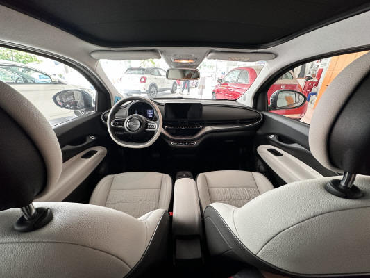 FIAT 500 el 87 kW La Prima-image-7