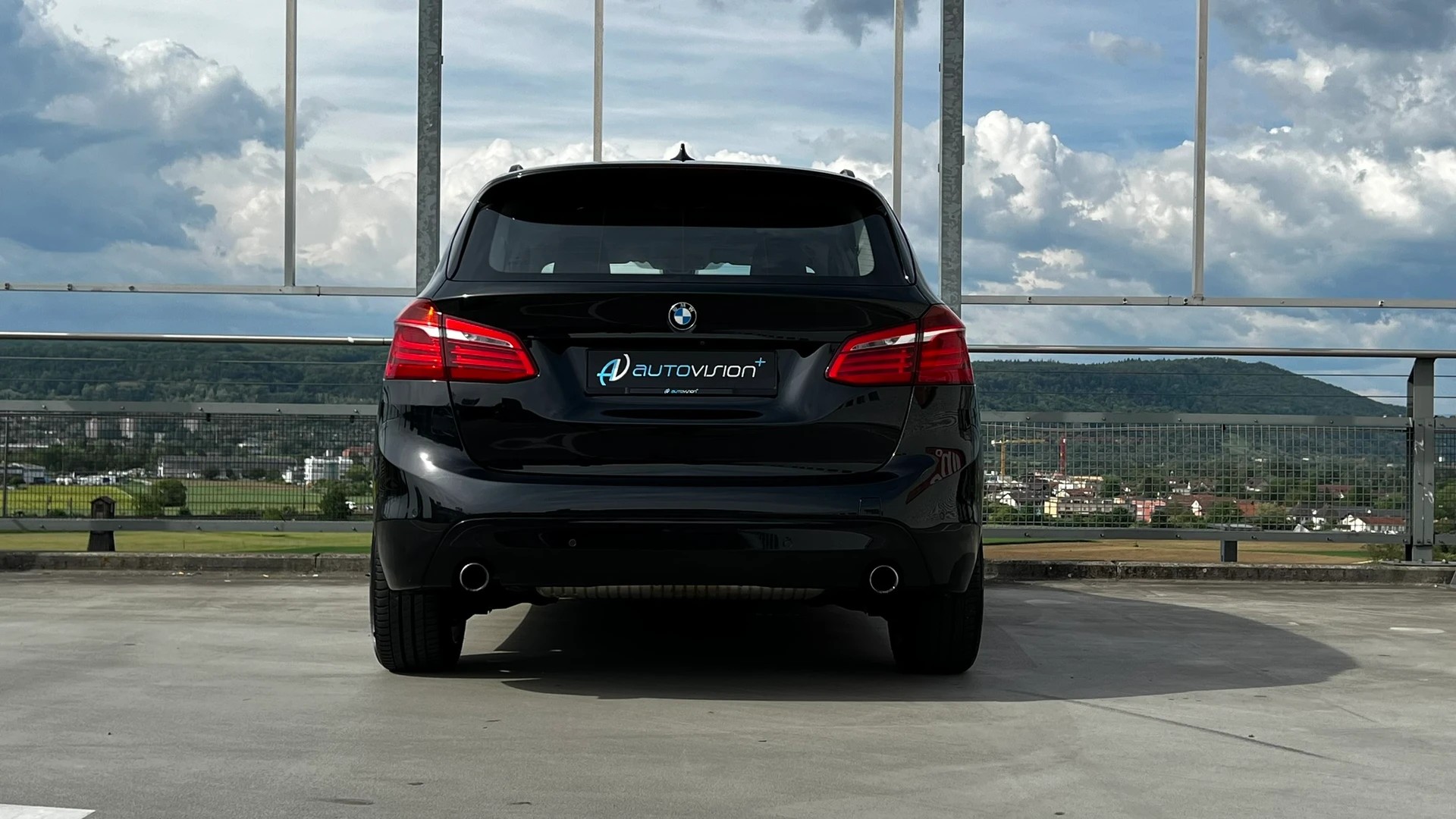 BMW 220i ACTIVE TOURER SPORT LINE STEPTRONIC l 192 PS-image-17