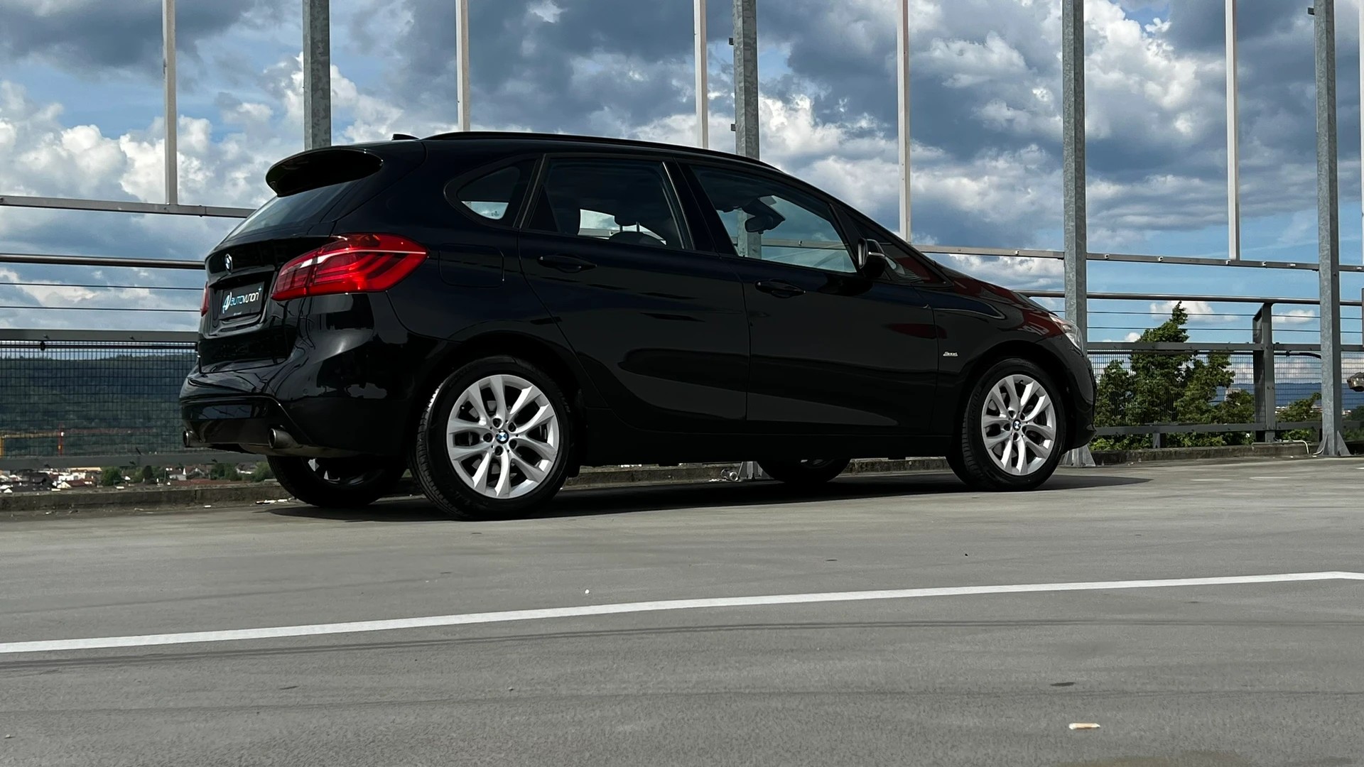 BMW 220i ACTIVE TOURER SPORT LINE STEPTRONIC l 192 PS-image-7