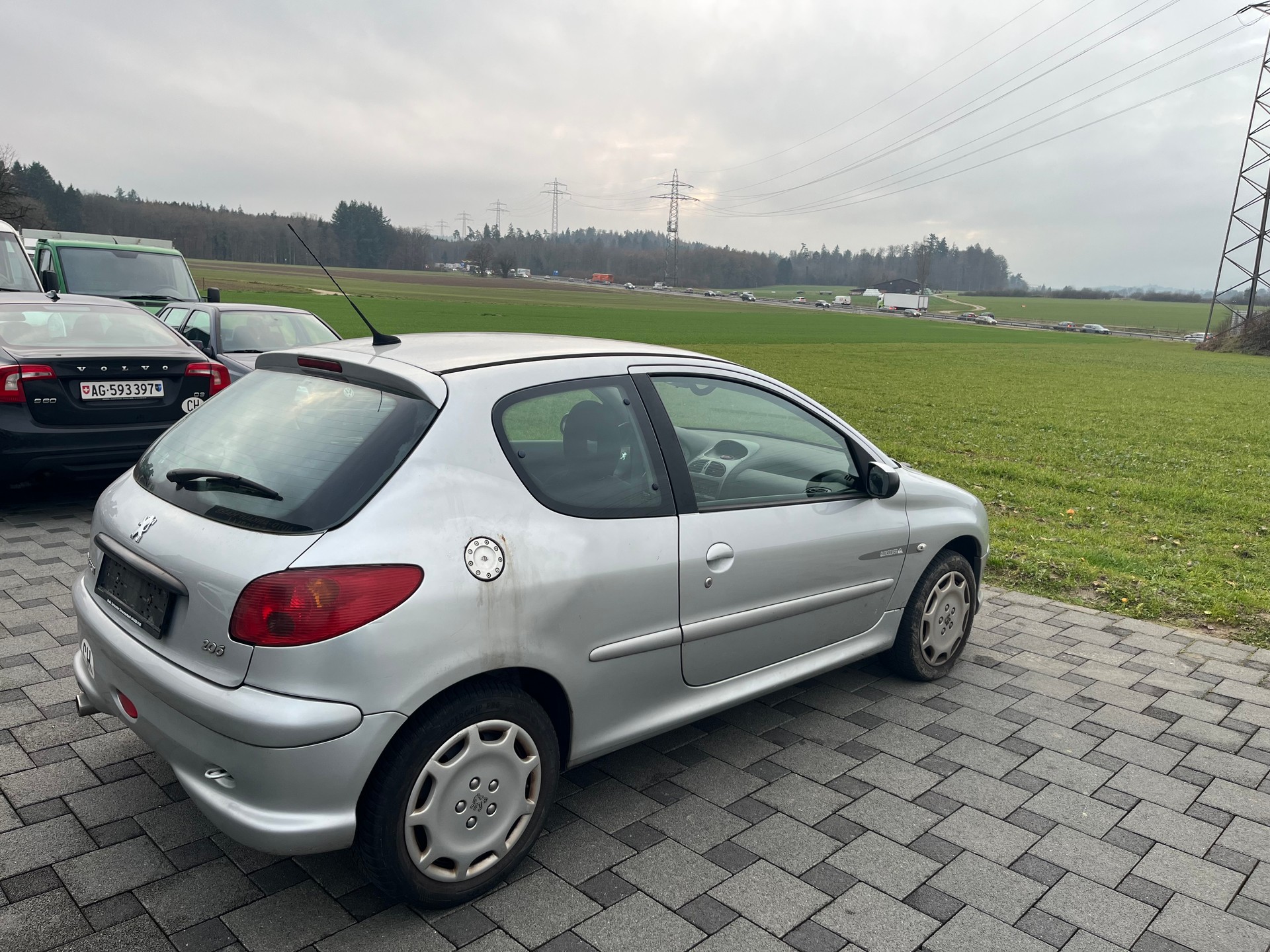 PEUGEOT 206 1.6 16V Quiksilver-image-6