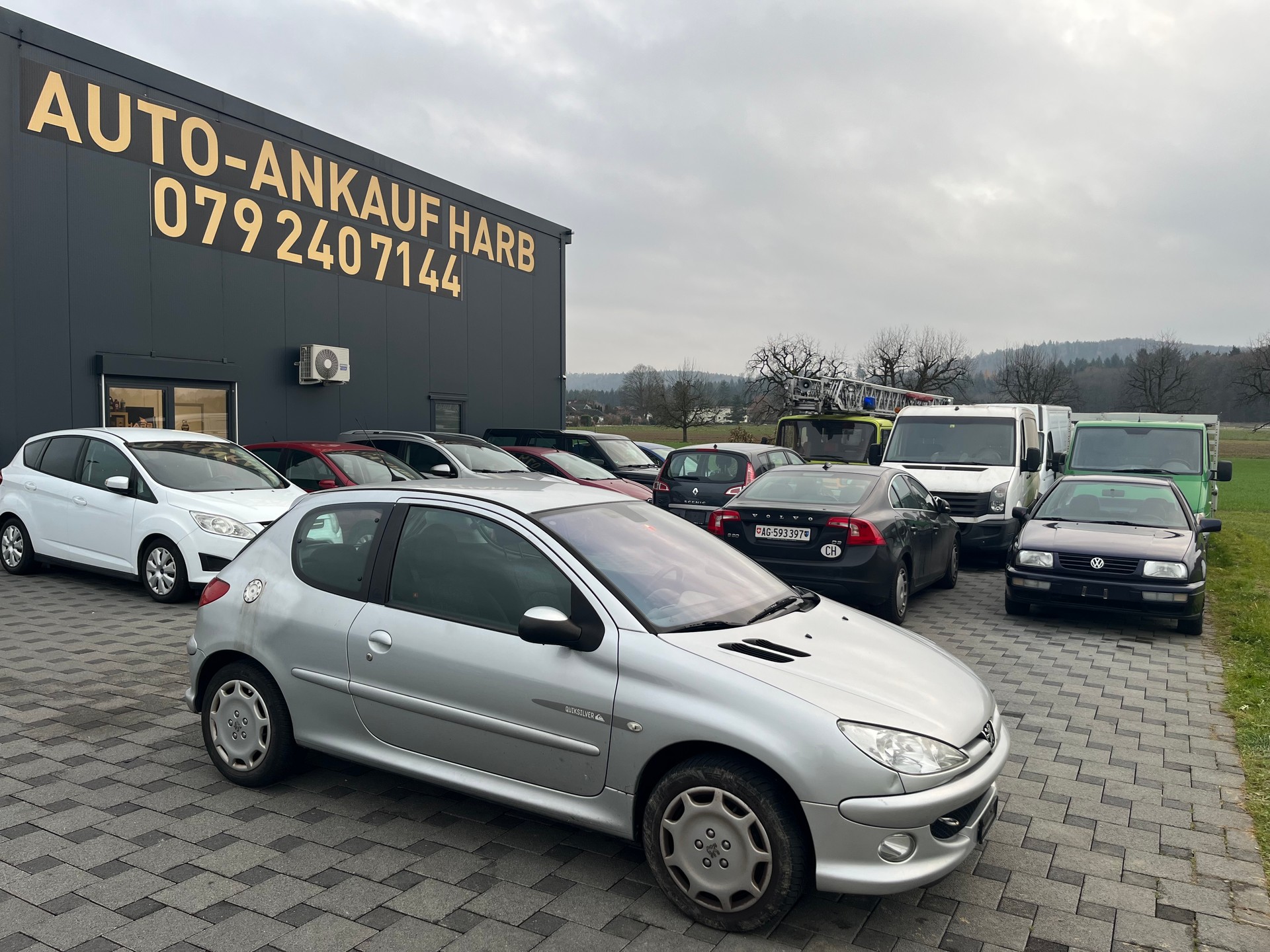 PEUGEOT 206 1.6 16V Quiksilver-image-0