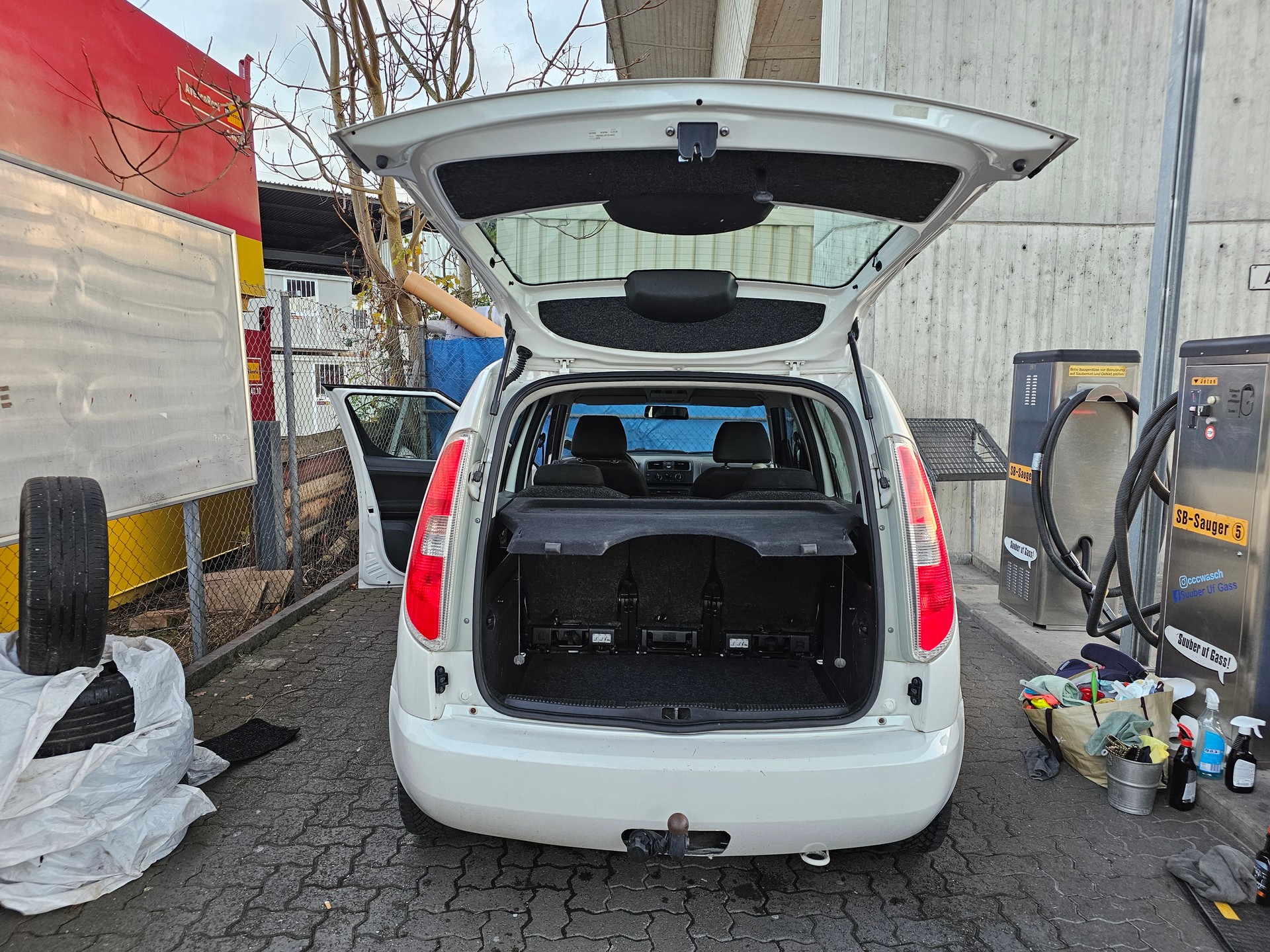 SKODA Roomster 1.2 TSI Ambition DSG-image-13
