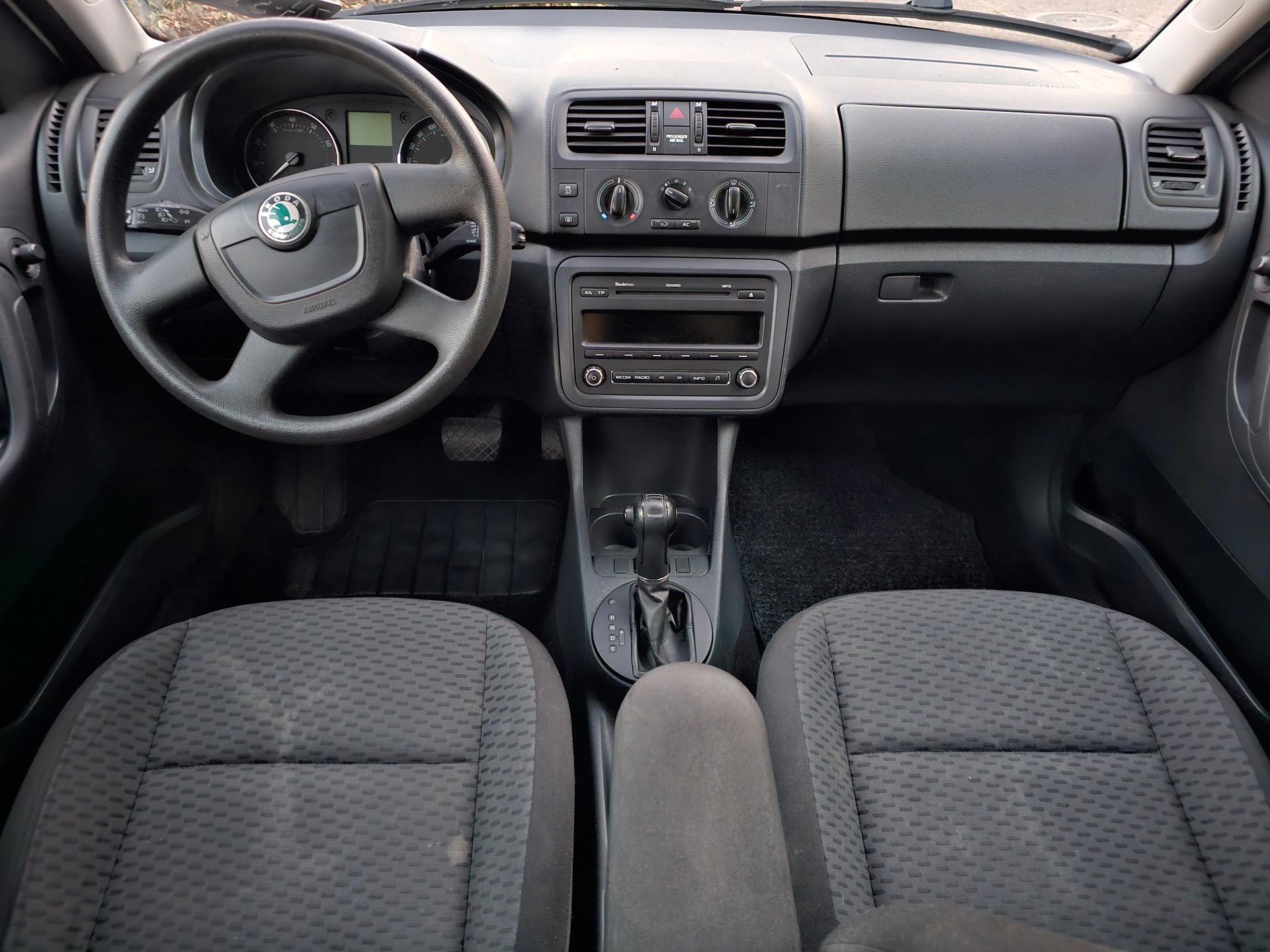 SKODA Roomster 1.2 TSI Ambition DSG-image-9