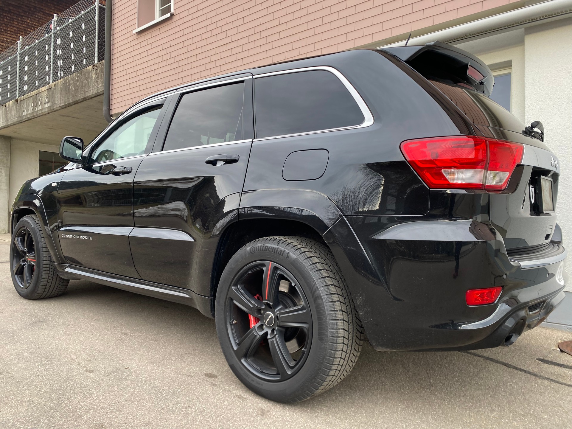 JEEP Grand Cherokee 6.4 SRT8 Automatic-image-2
