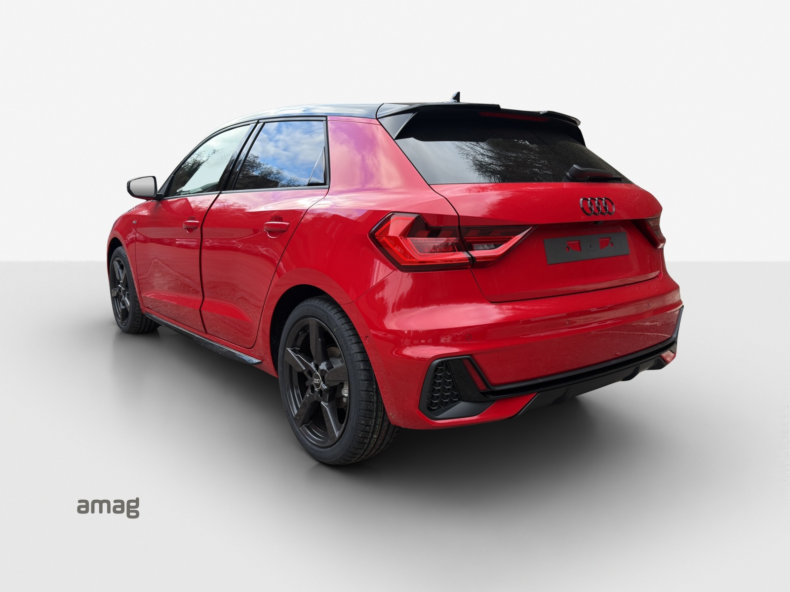 AUDI A1 Sportback 30 TFSI S Line Attraction S-tronic-image-2
