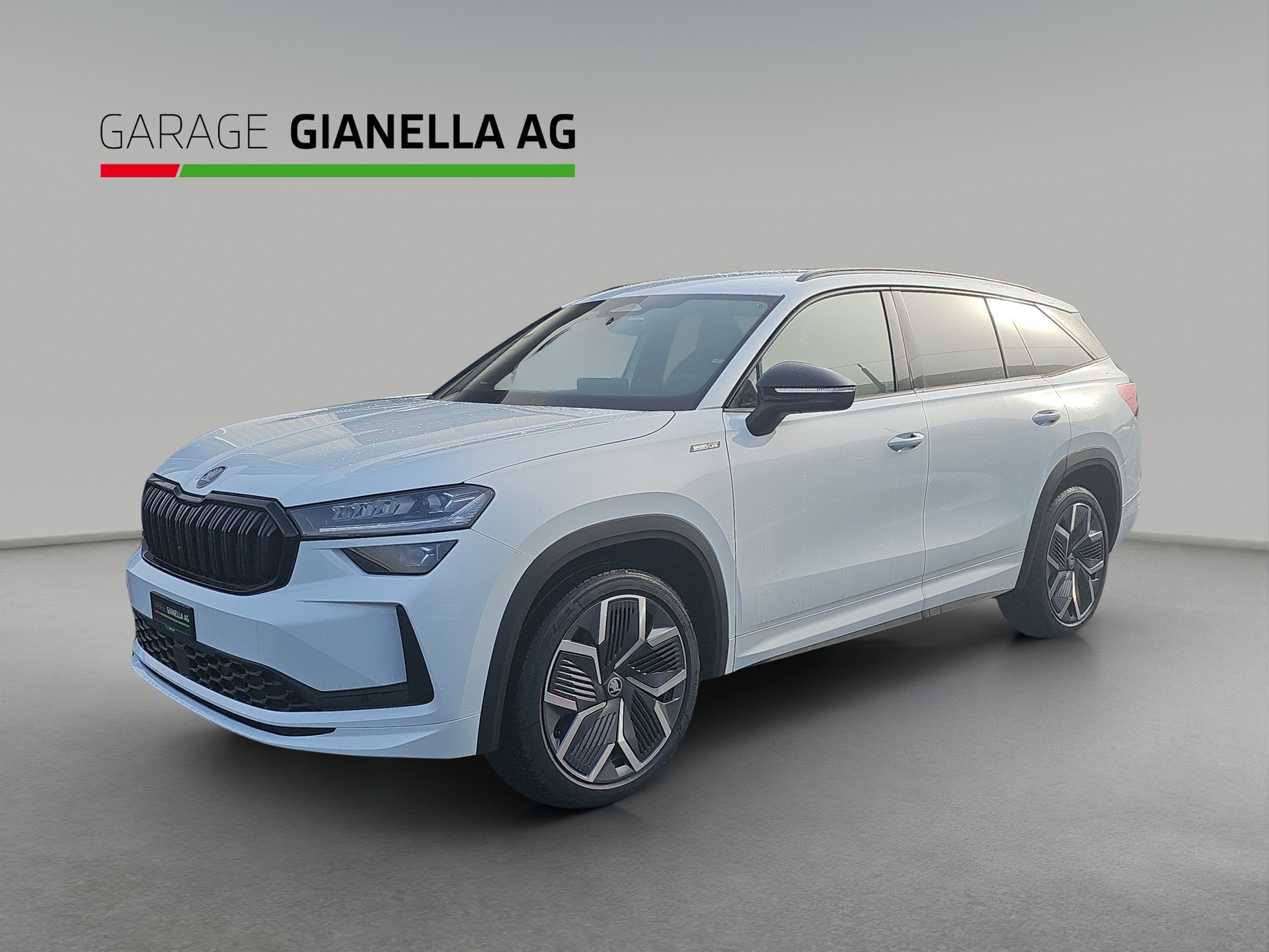 SKODA Kodiaq 2.0 TDI Sportline 4x4-image-0