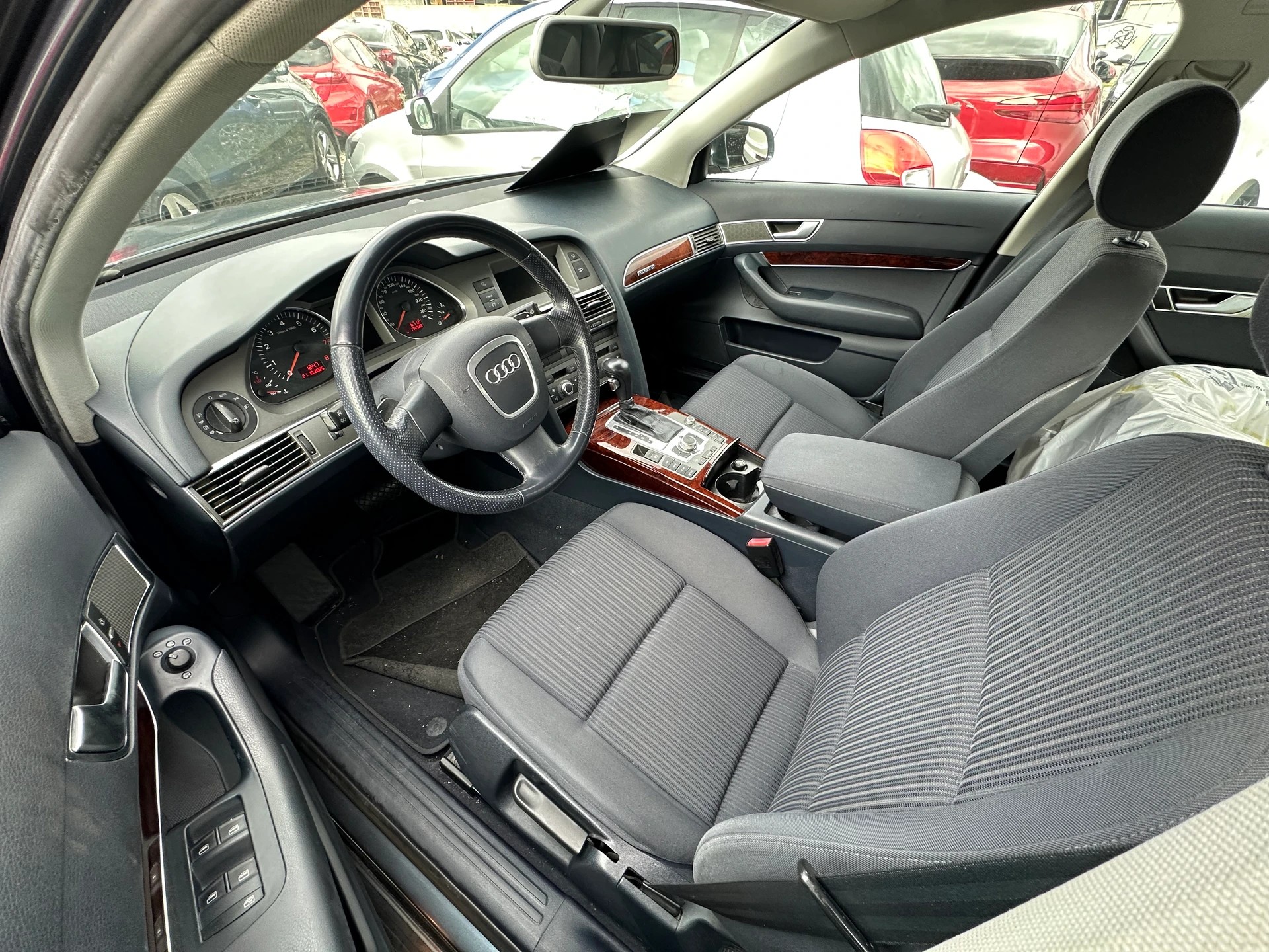 AUDI A6 3.2 V6 FSI QUATTRO l 255 PS-image-5
