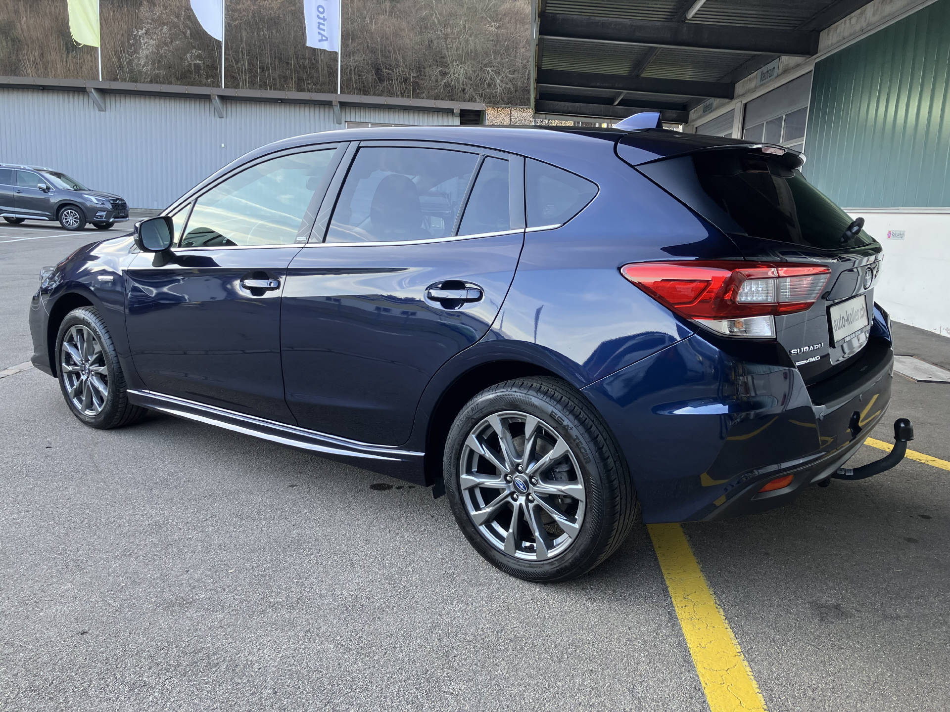 SUBARU Impreza 2.0i e-Boxer Swiss Plus-image-1