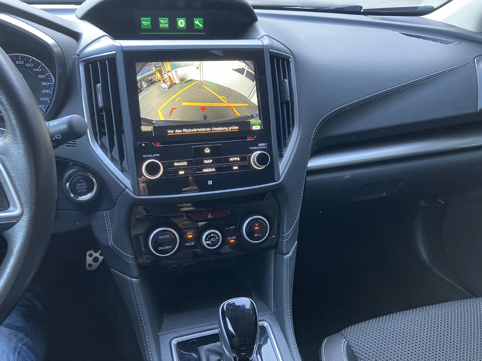 SUBARU Impreza 2.0i e-Boxer Swiss Plus-image-8
