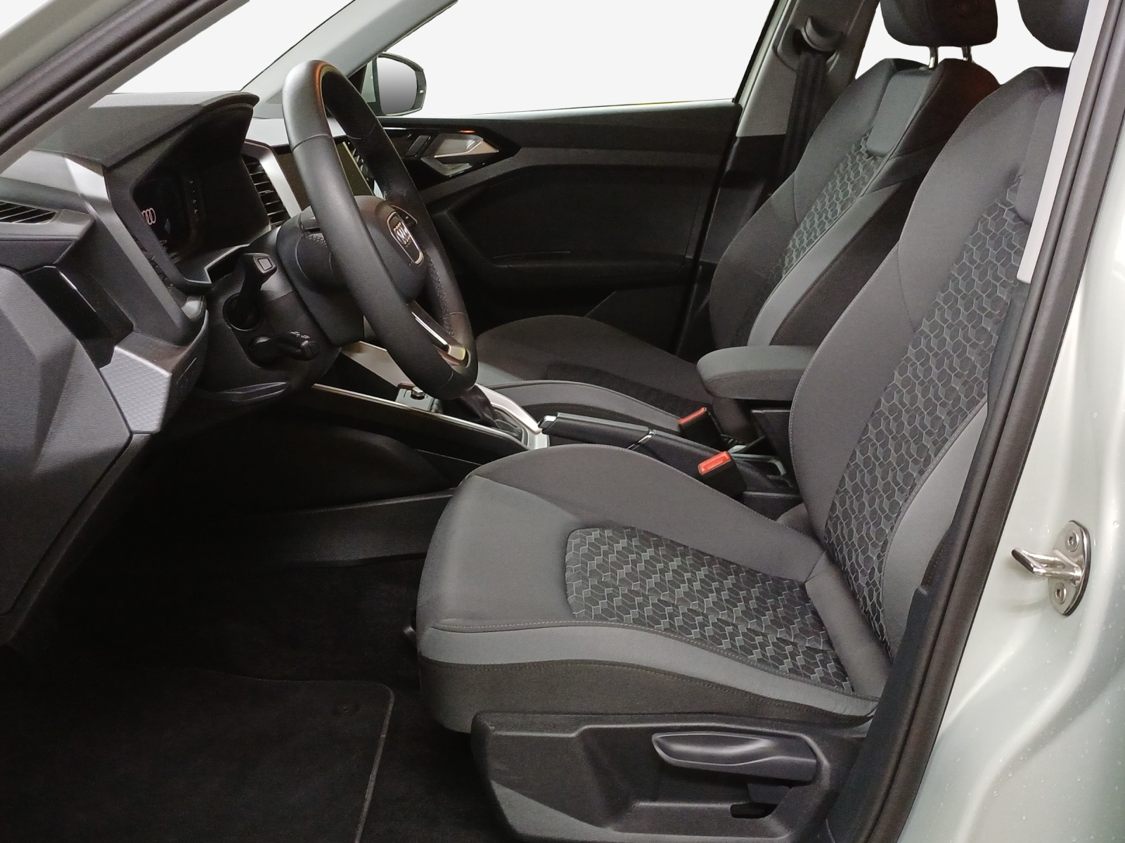 AUDI A1 Sportback 30 TFSI S-tronic-image-7