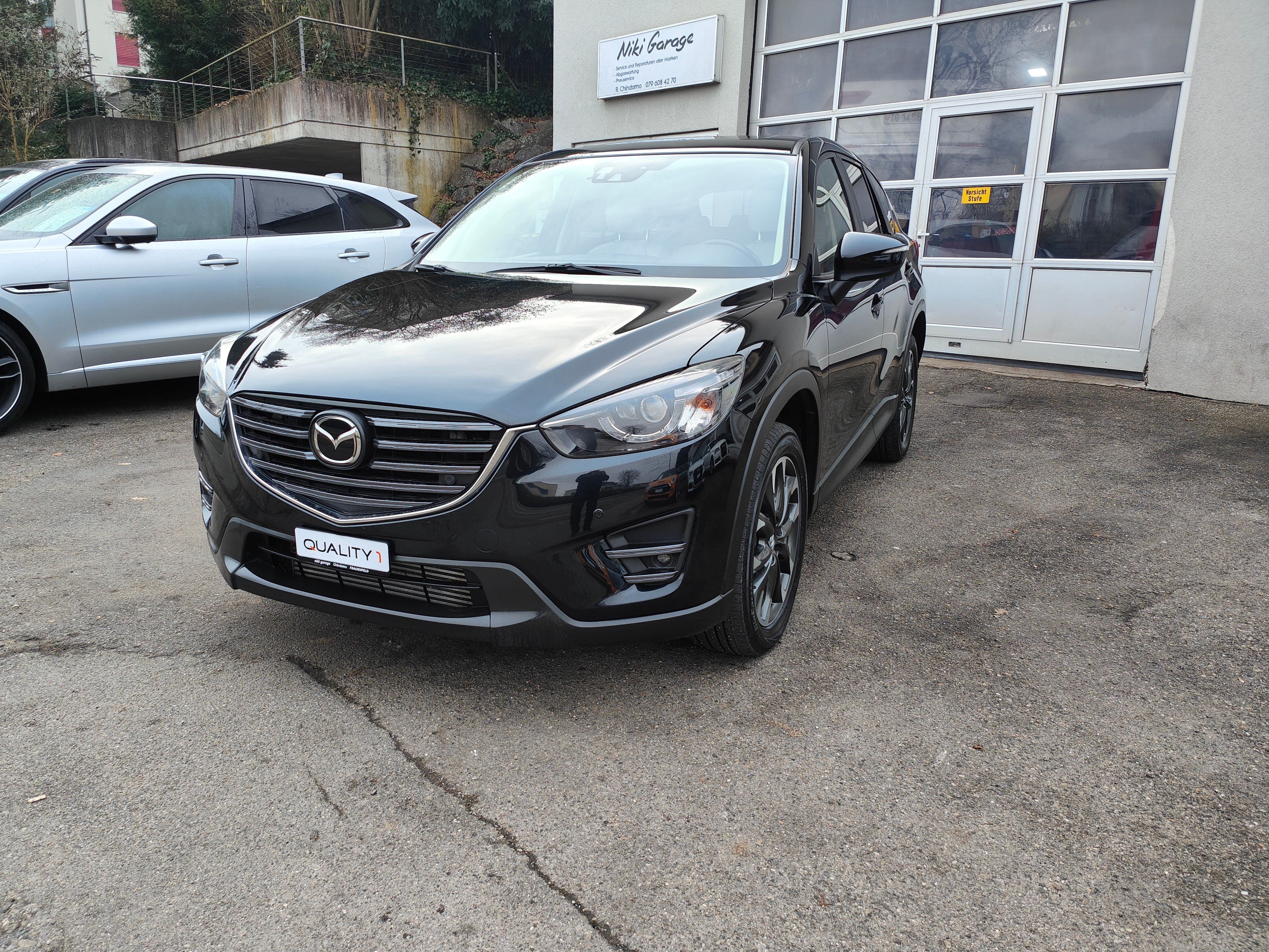 Car photo