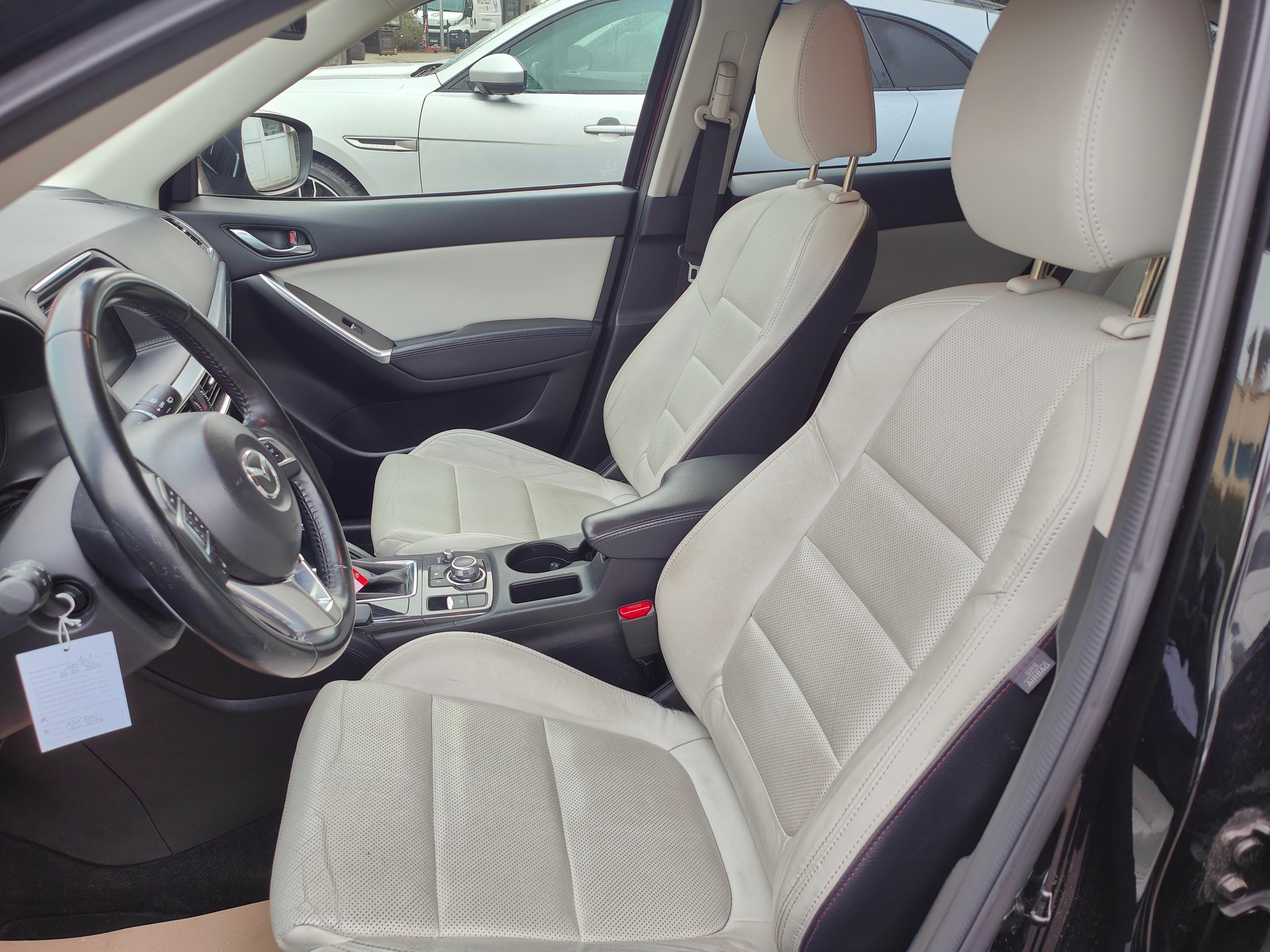 MAZDA CX-5 2.2 D HP Revolution AWD Automatic-image-10
