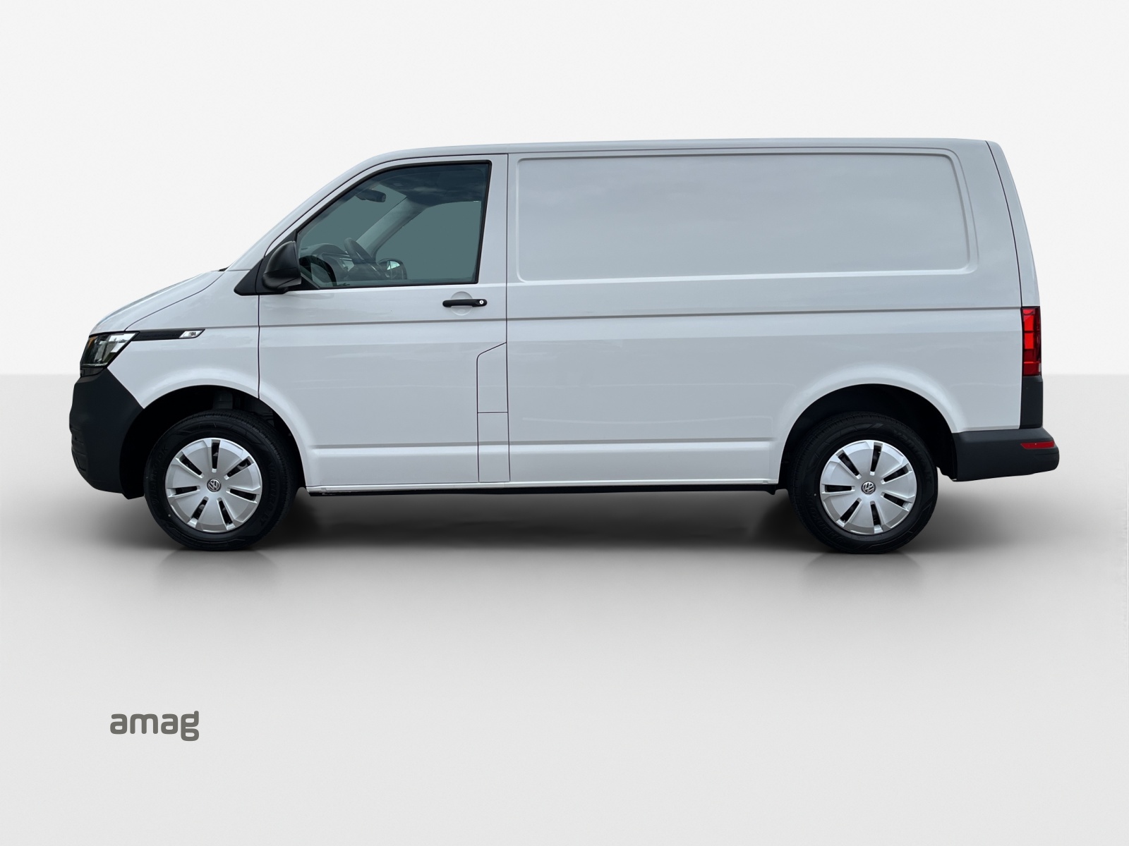 VW T6.1 2.0 TDI 4Motion DSG-image-1