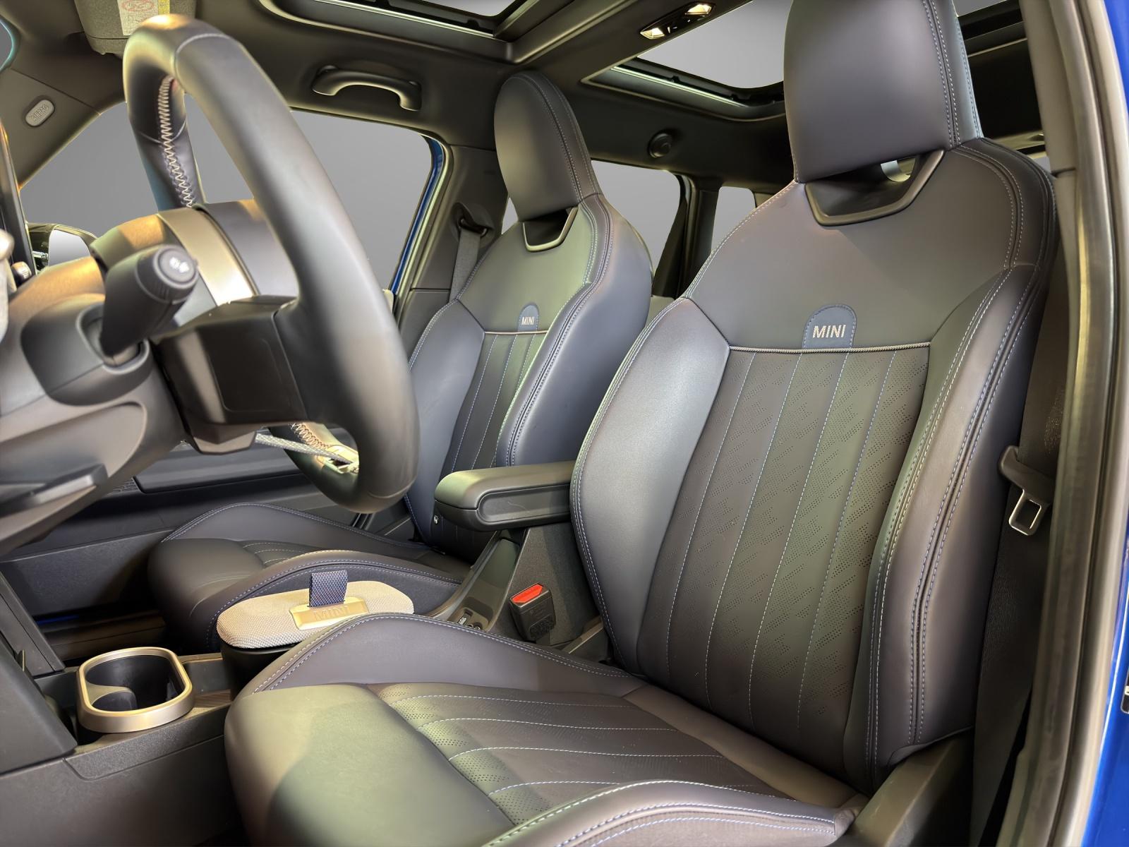 MINI Cooper S-image-14