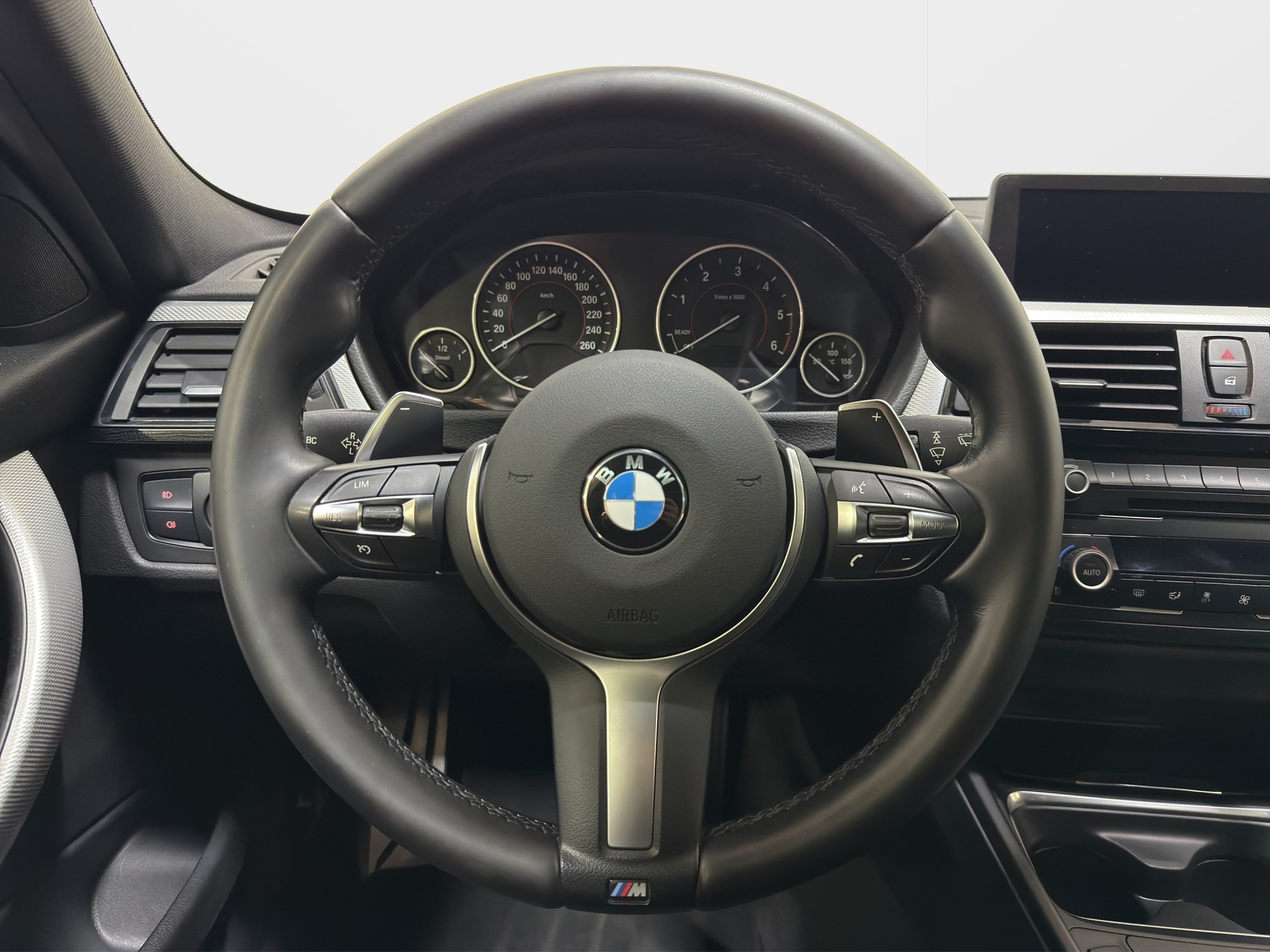 BMW 335d xDrive Touring Steptronic M-Paket-image-23