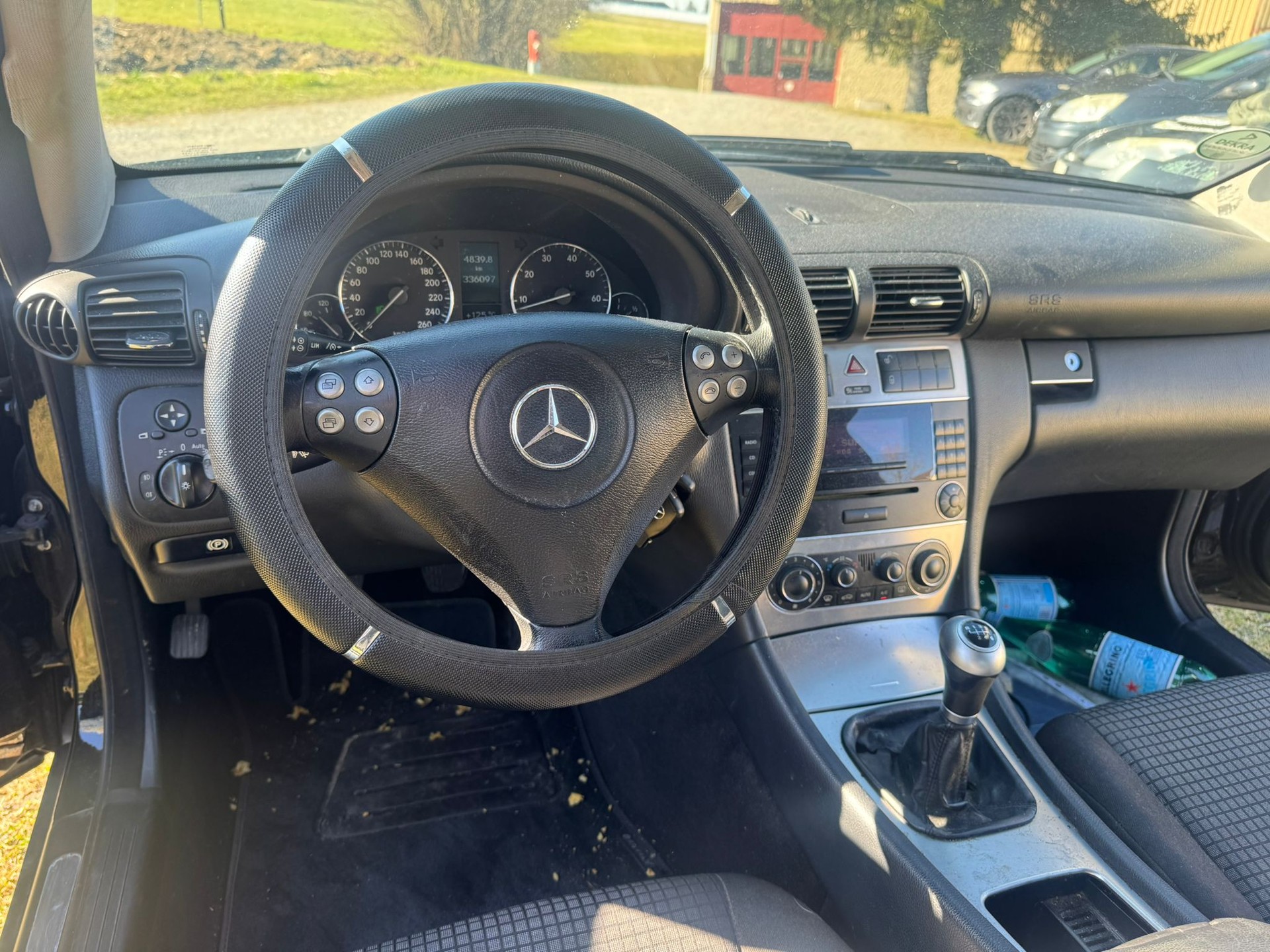 MERCEDES-BENZ C 180 Kompressor-image-11