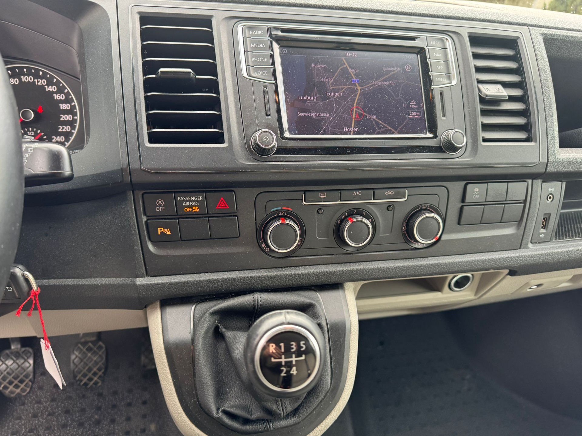 VW T6 2.0 TDI Euro 6-image-13